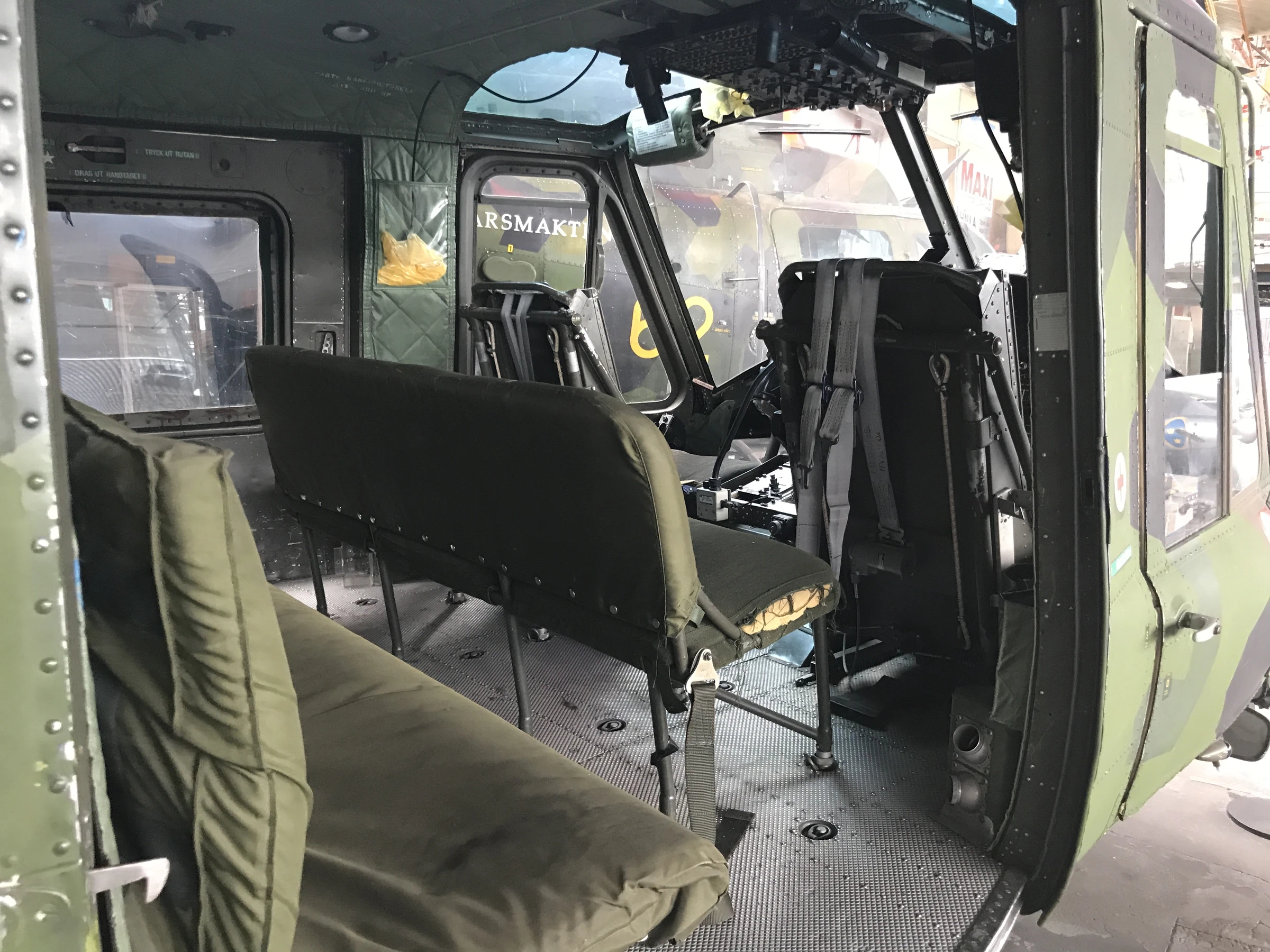 Agusta Bell 204B (Hkp 3C, 03311 51)