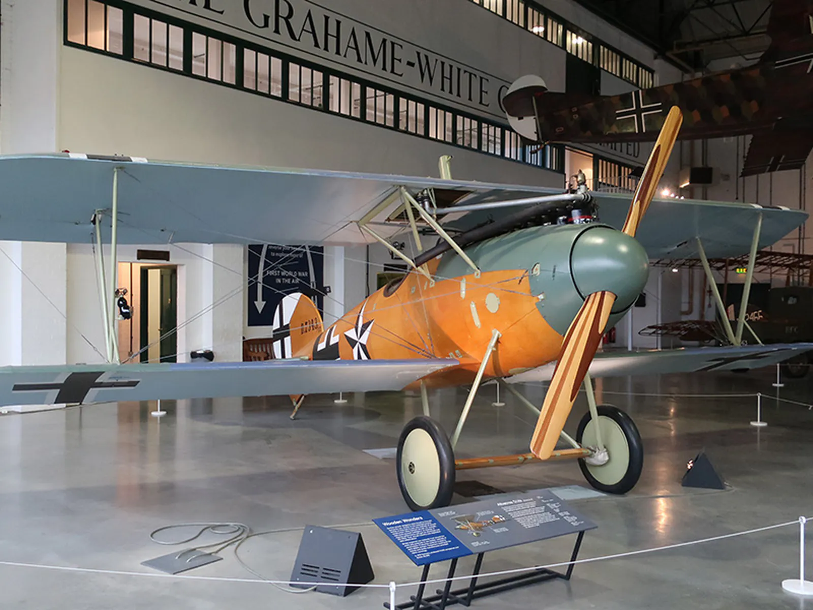 Albatros D.Va Front