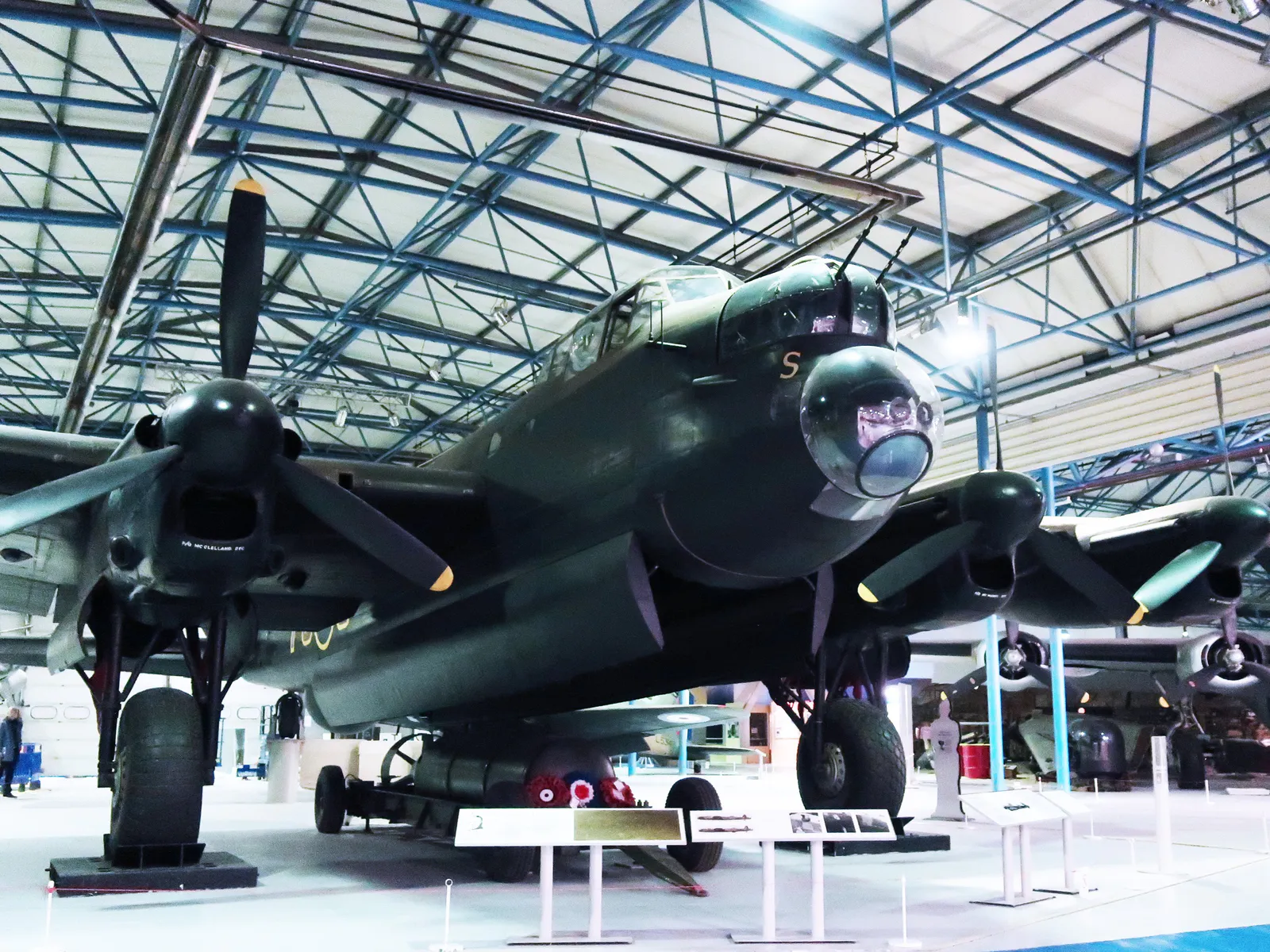 Avro Lancaster B Mk I Front