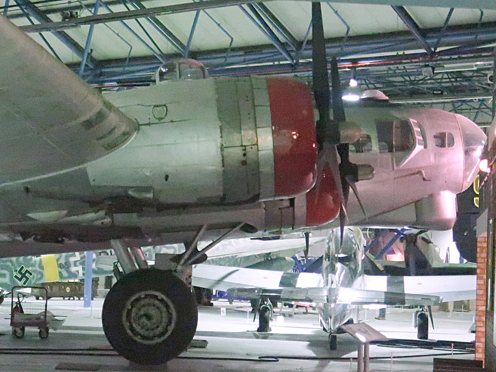 Boeing B 17G Flying Fortress Front