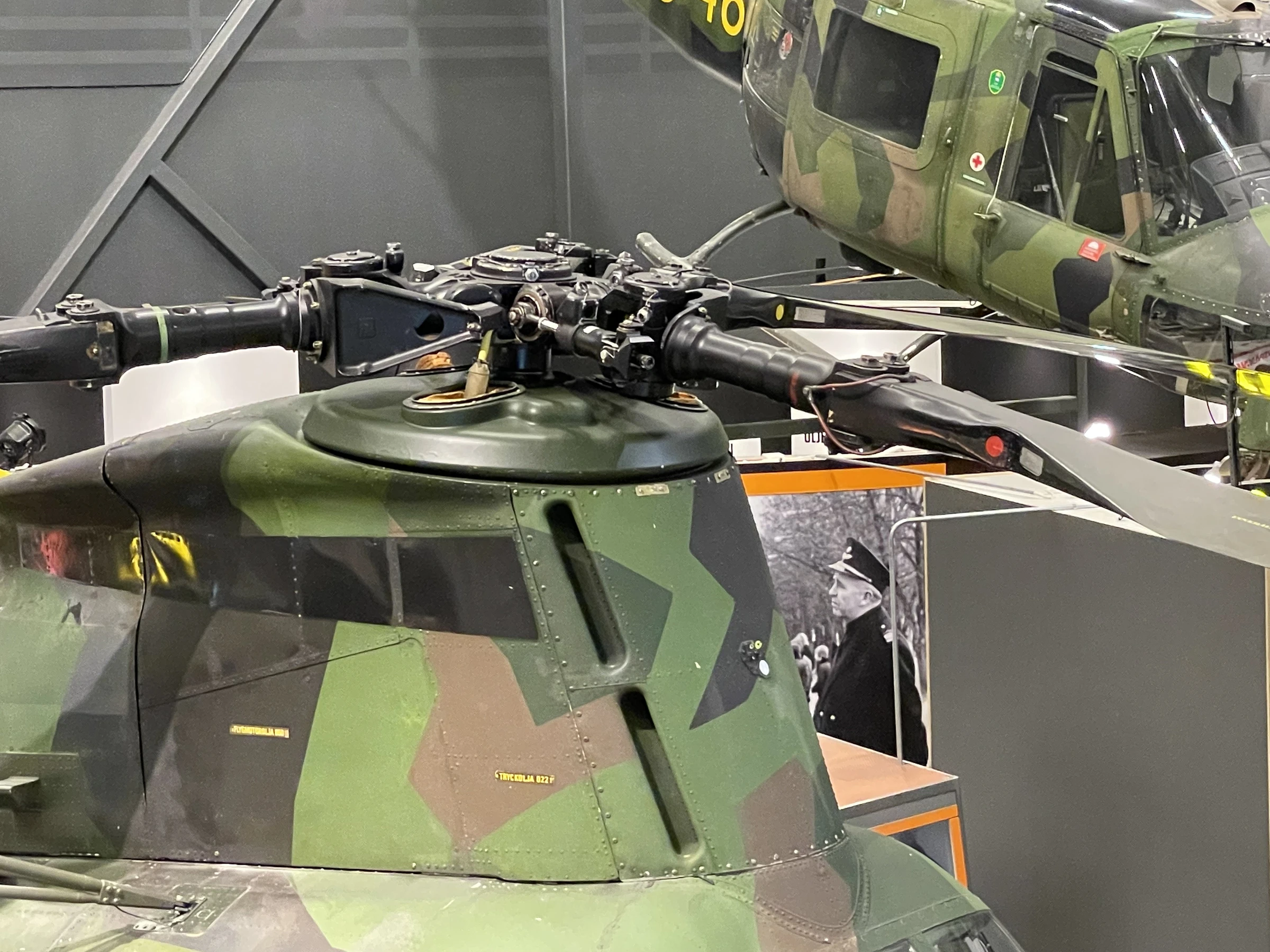 Boeing Vertol 107 II 15 (HKP 4B)