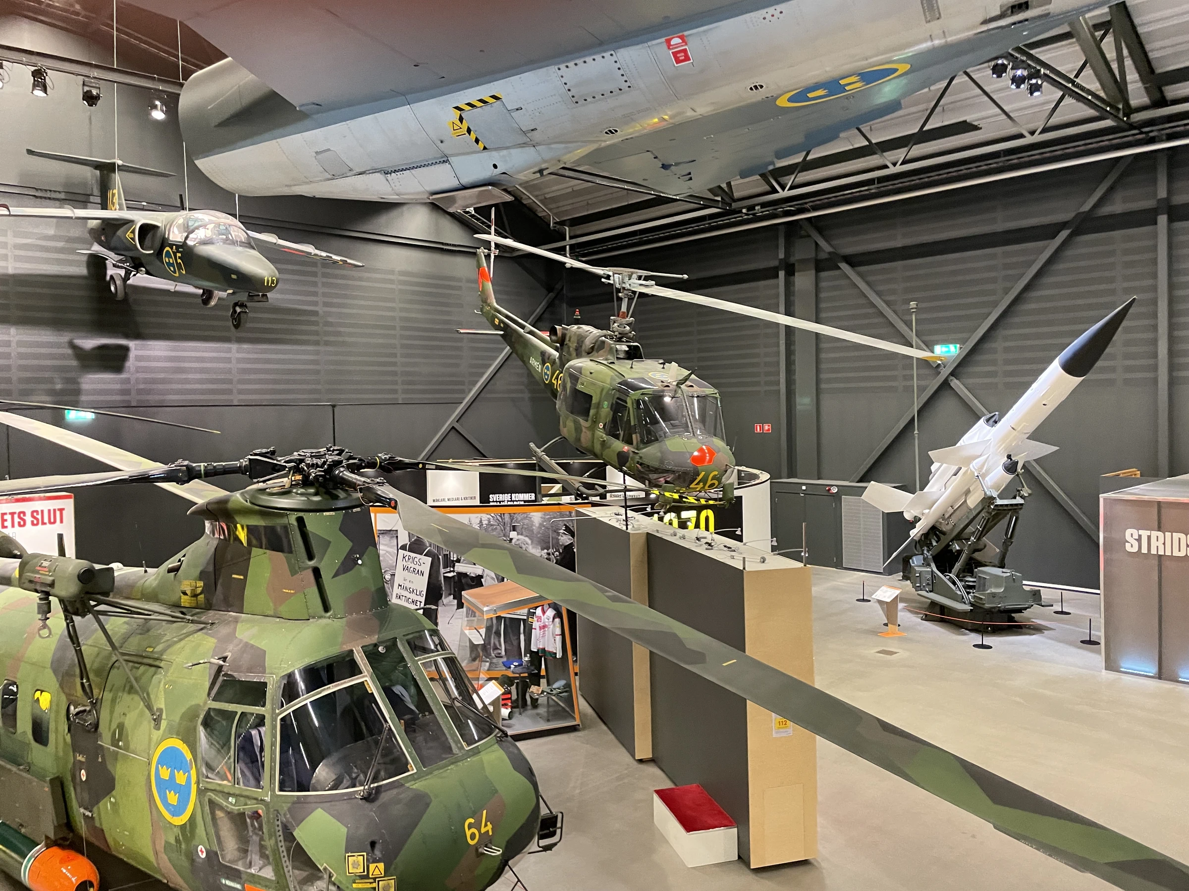 Boeing Vertol 107 II 15 (HKP 4B)