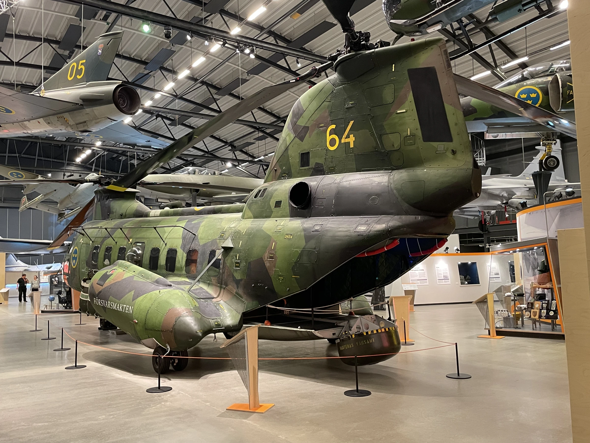 Boeing Vertol 107 II 15 (HKP 4B)