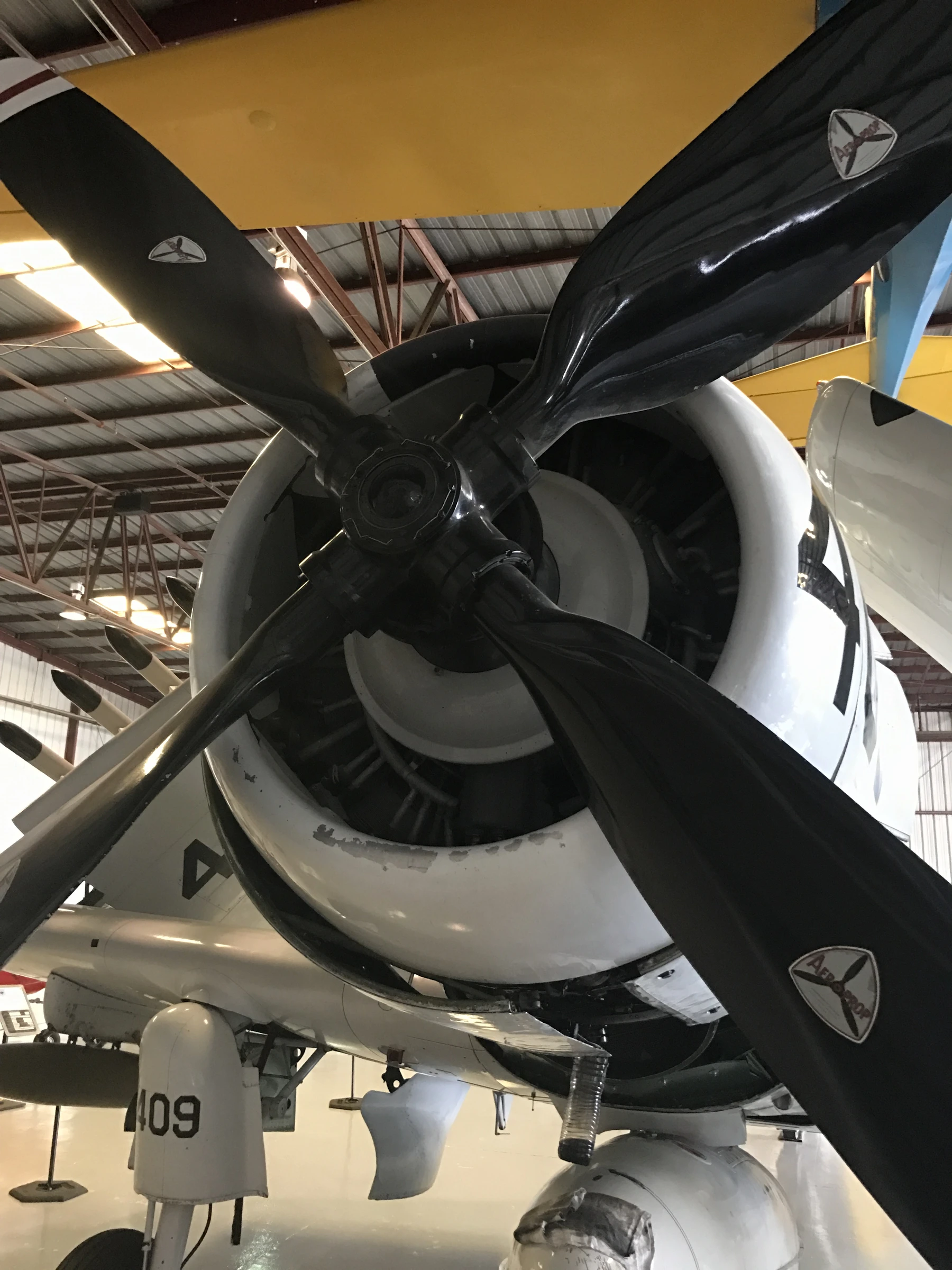 Douglas AD 4NA Skyraider