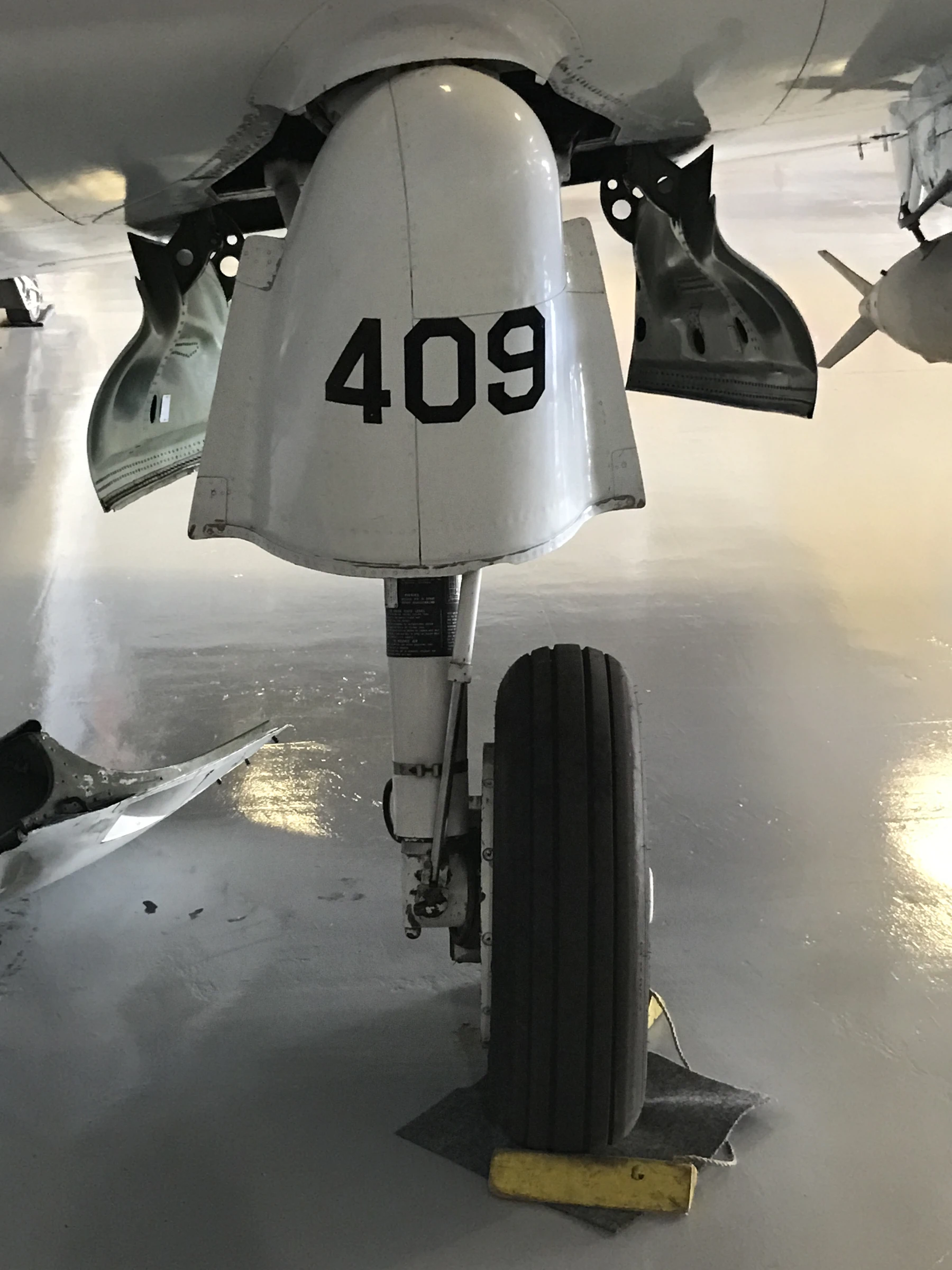 Douglas AD 4NA Skyraider