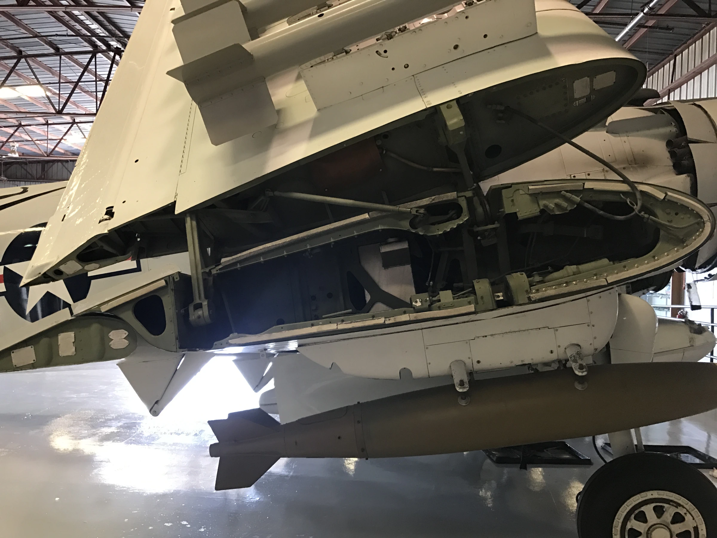 Douglas AD 4NA Skyraider