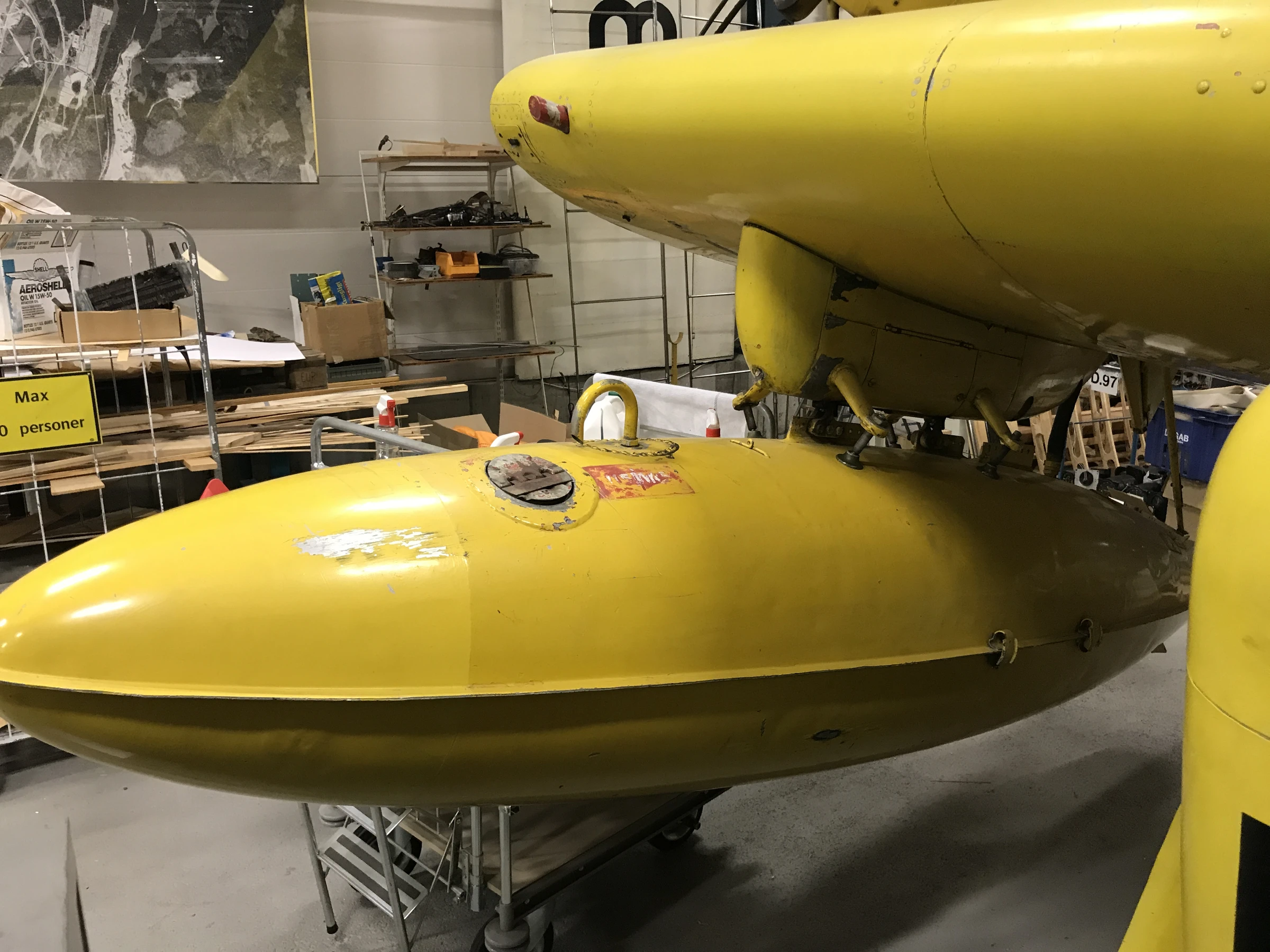 Douglas Skyraider AD 4 W