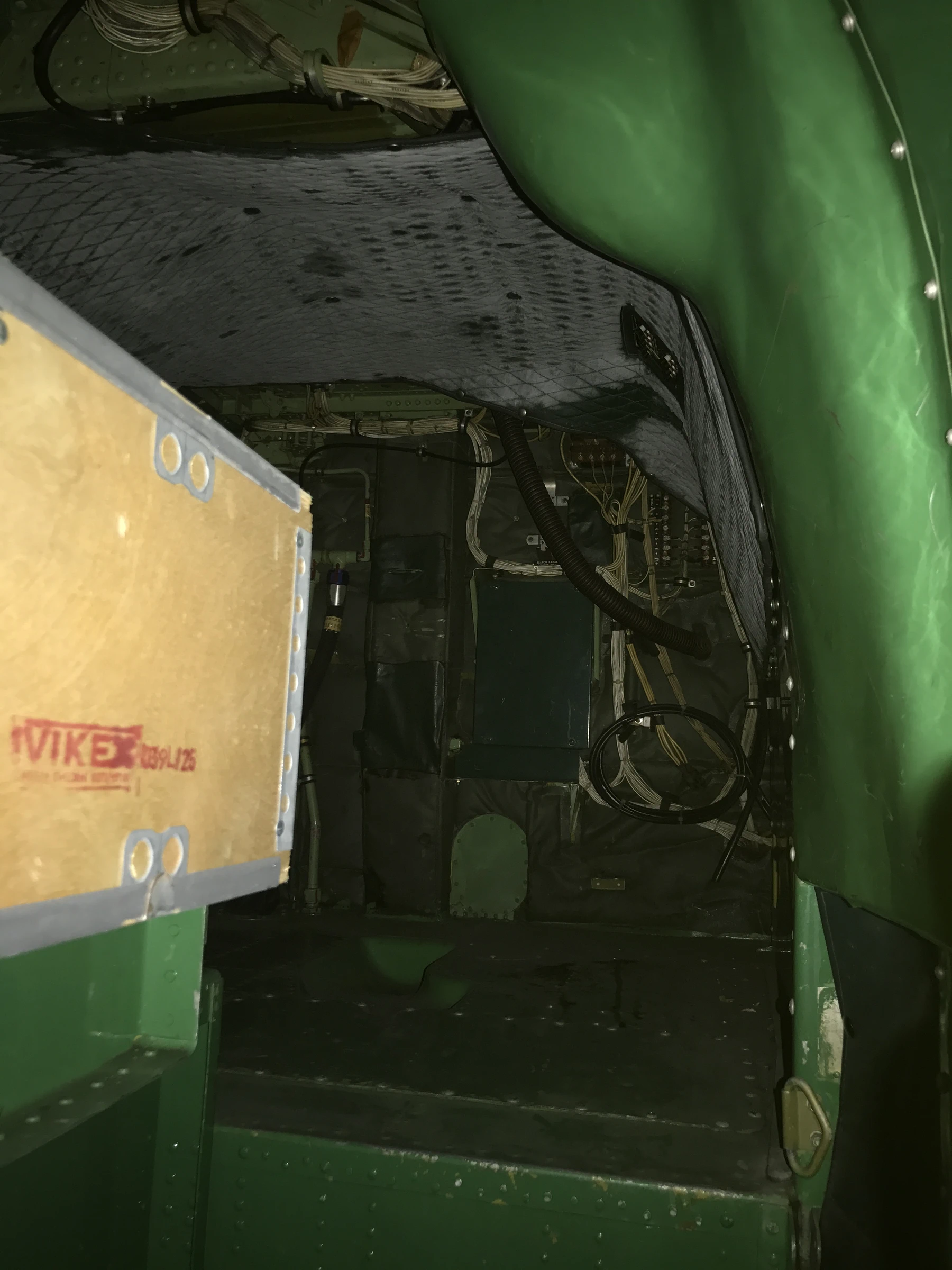 Douglas Skyraider AD 4 W