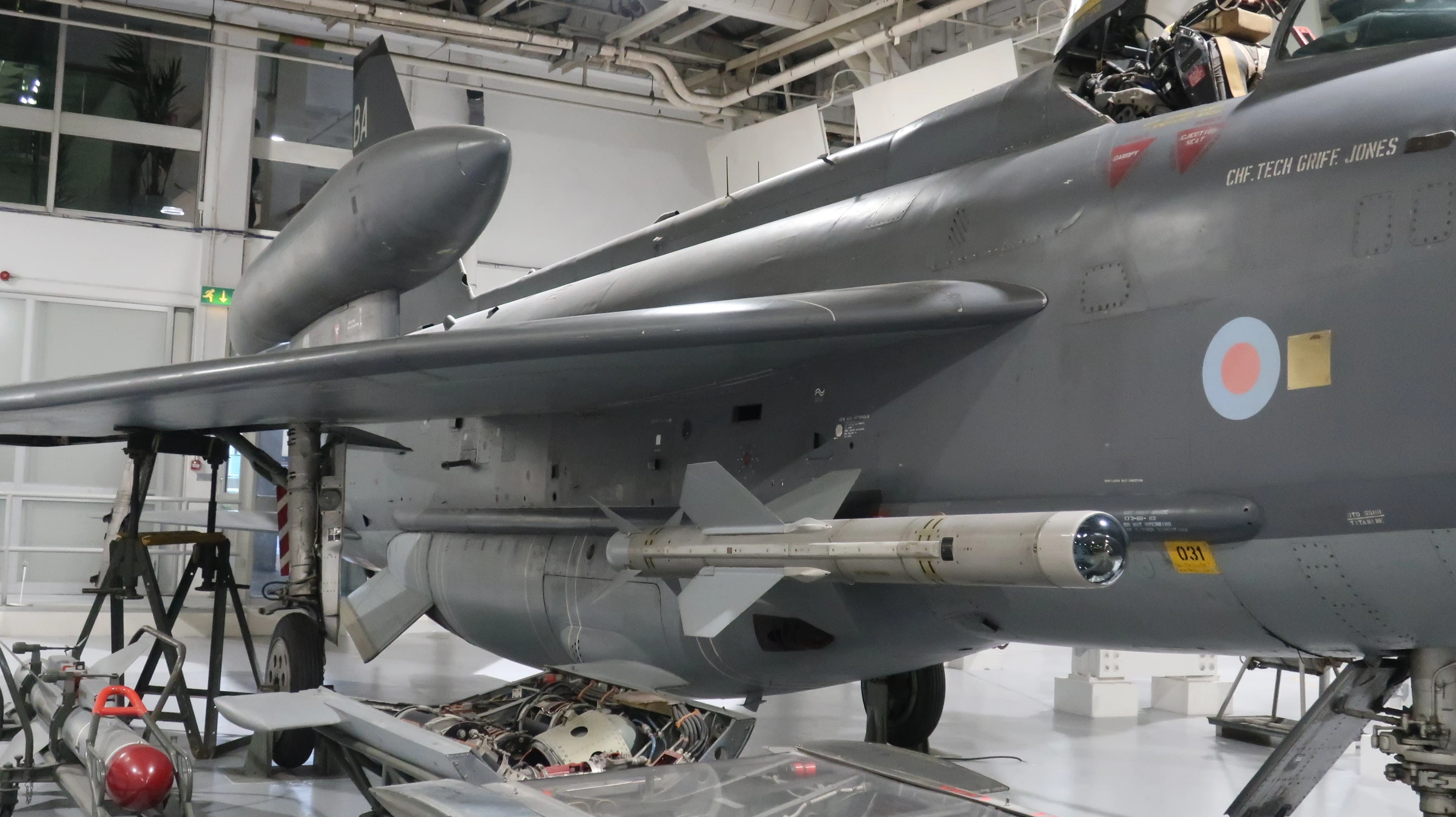 English Electric Lightning F.6