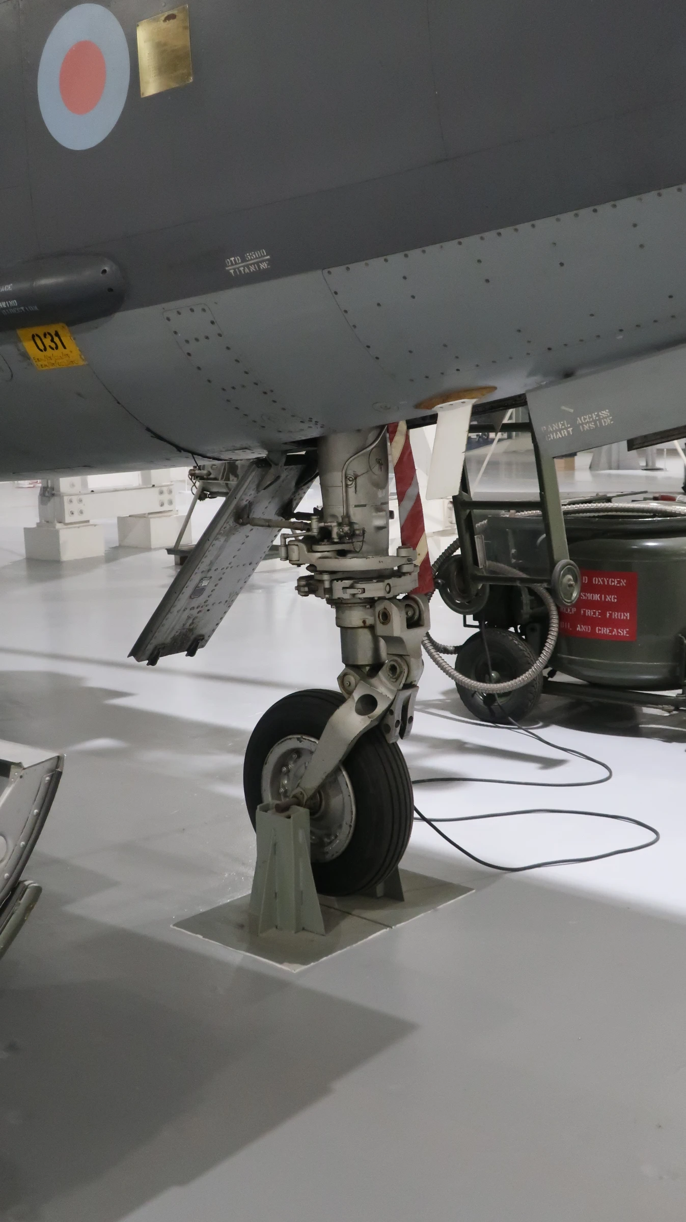 English Electric Lightning F.6