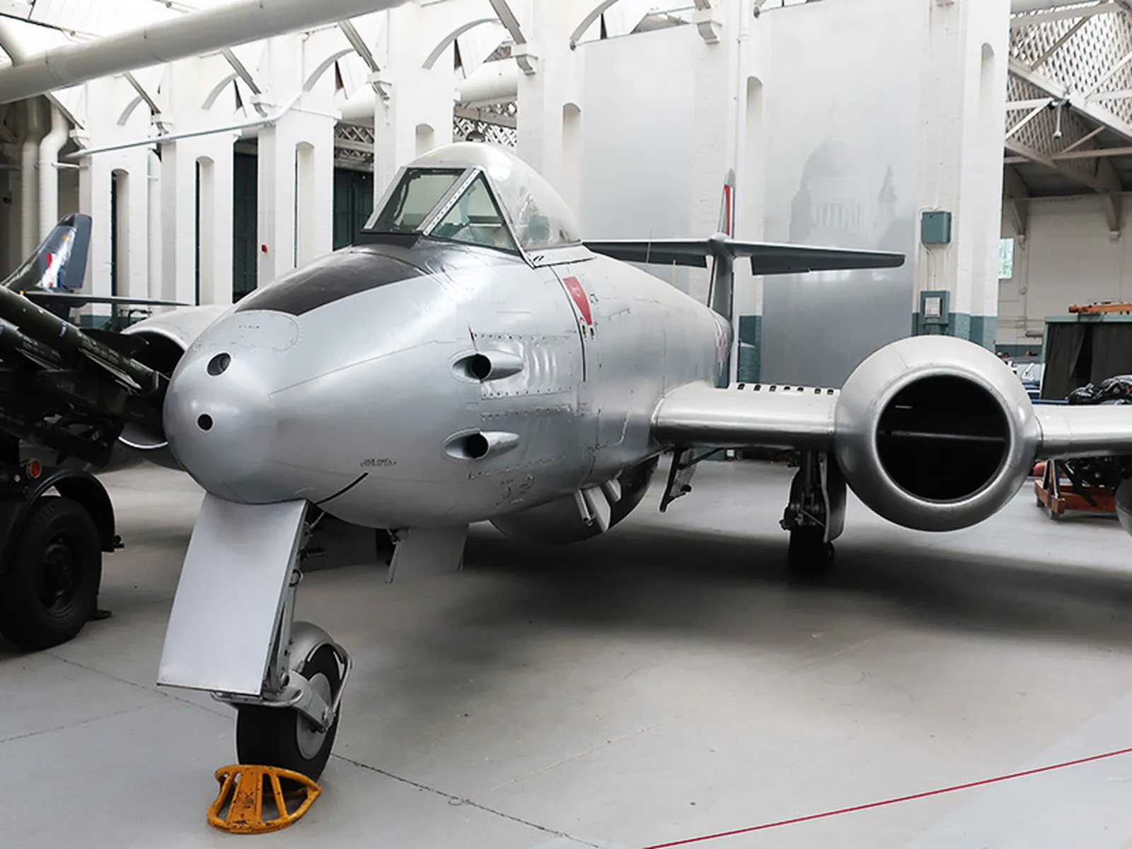 Gloster Meteor F.8 Duxford Front