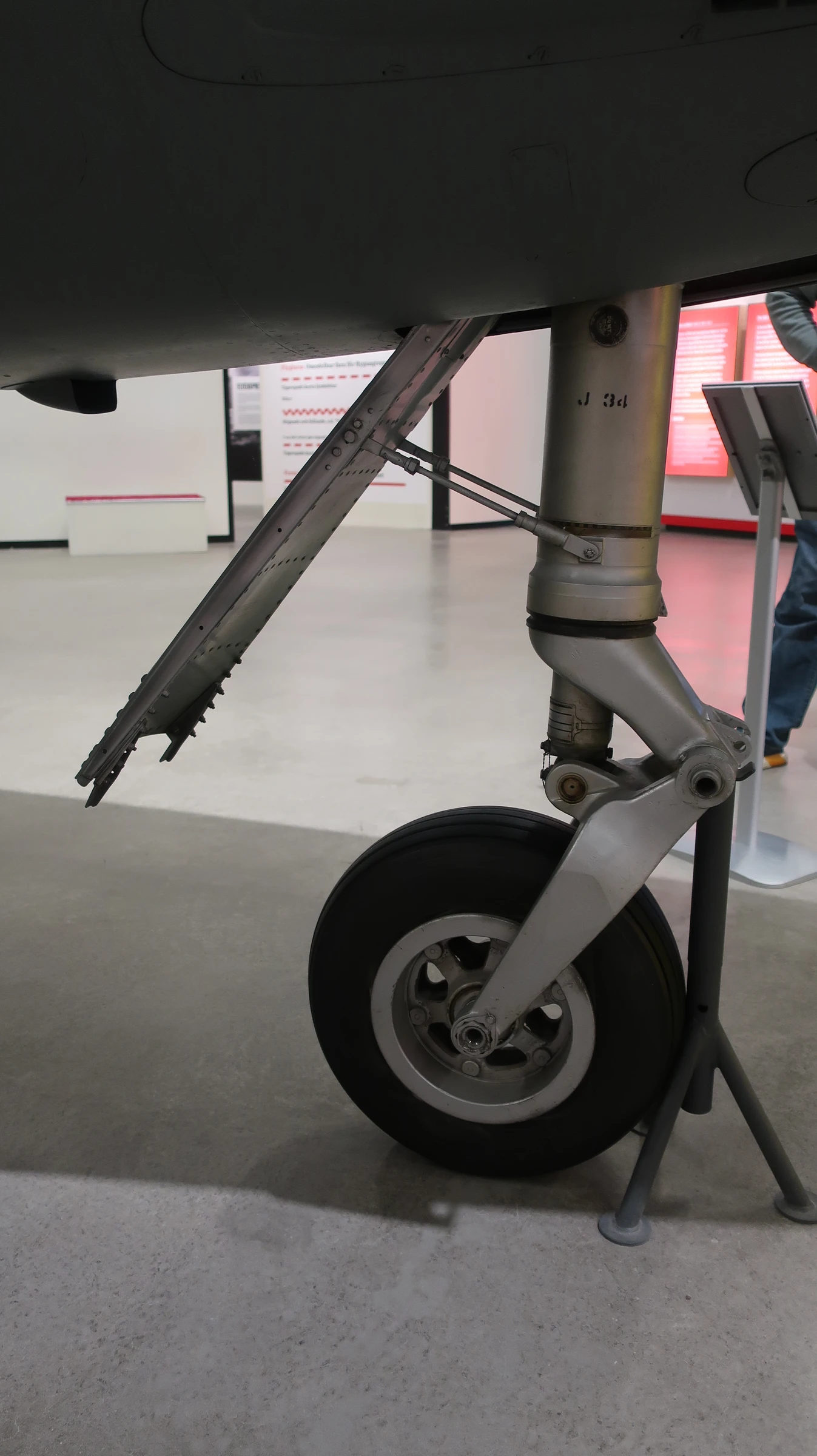 Hawker Hunter F.4 (J 34)