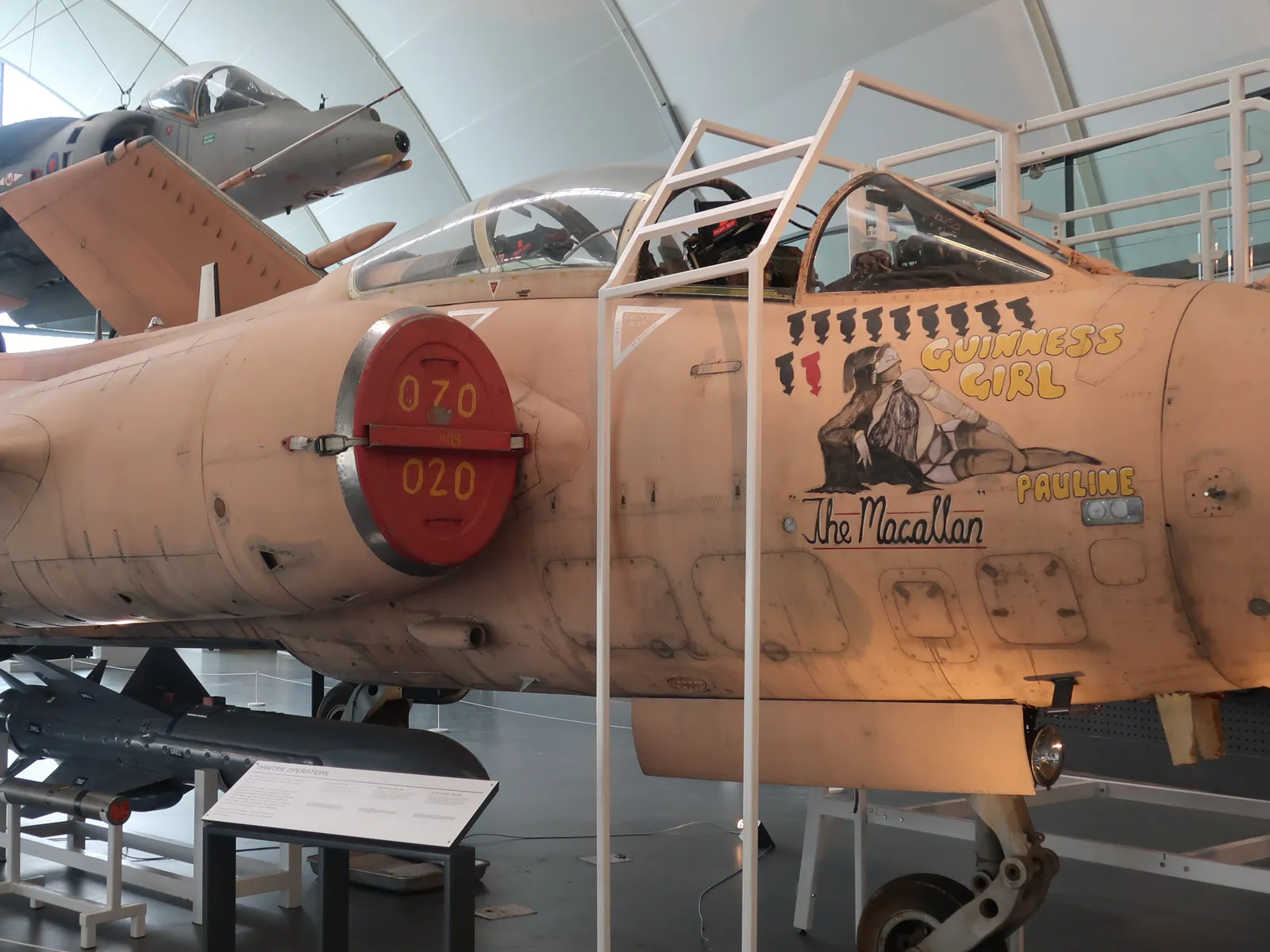 Hawker Siddeley Buccaneer S.2B Front