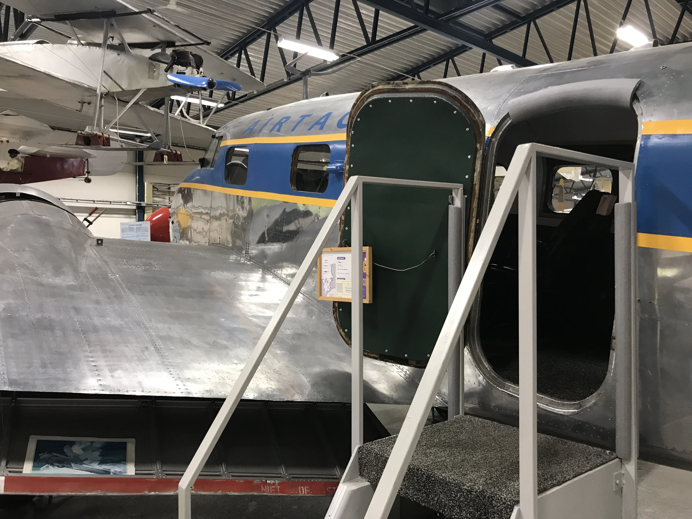 Lockheed L 12A Electra Junior3552