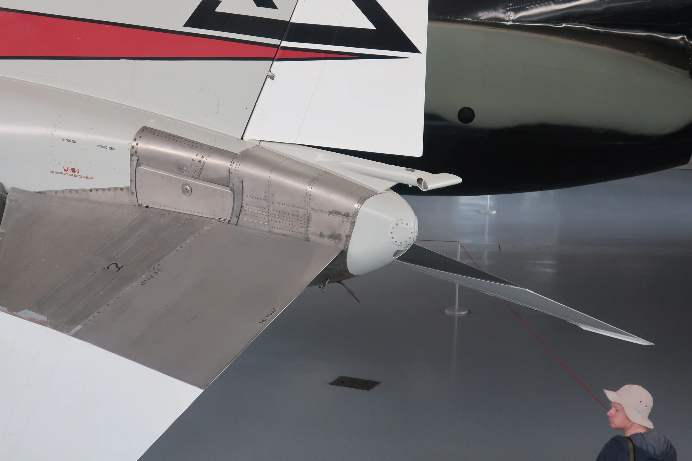 McDonnell Douglas F 4J Phantom II