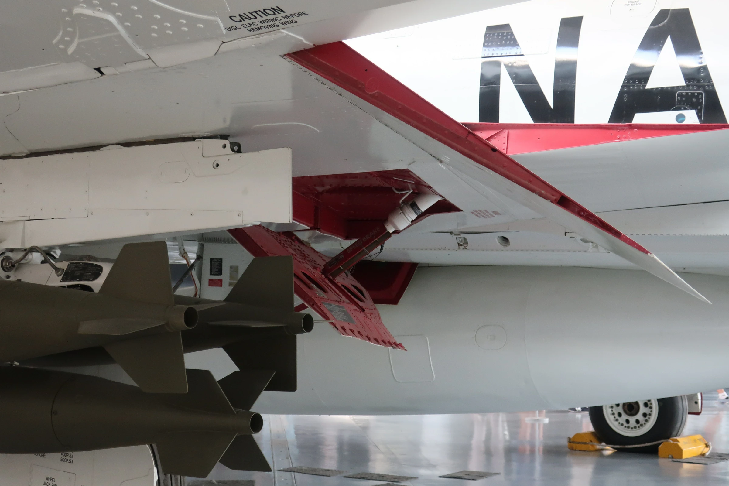 McDonnell Douglas F 4J Phantom II