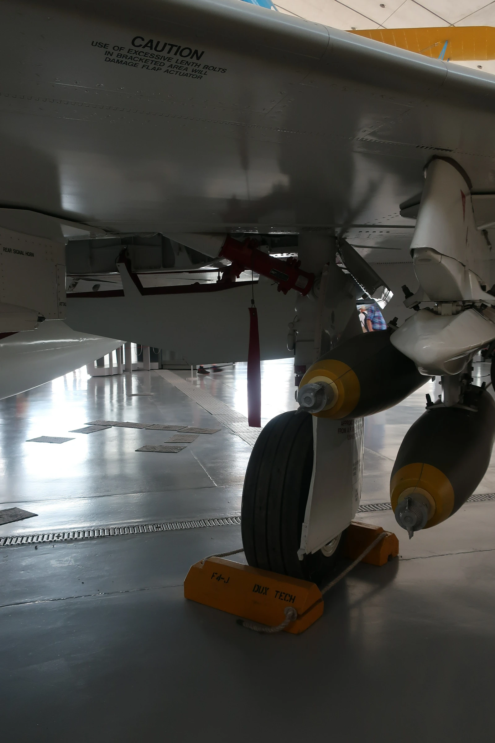 McDonnell Douglas F 4J Phantom II