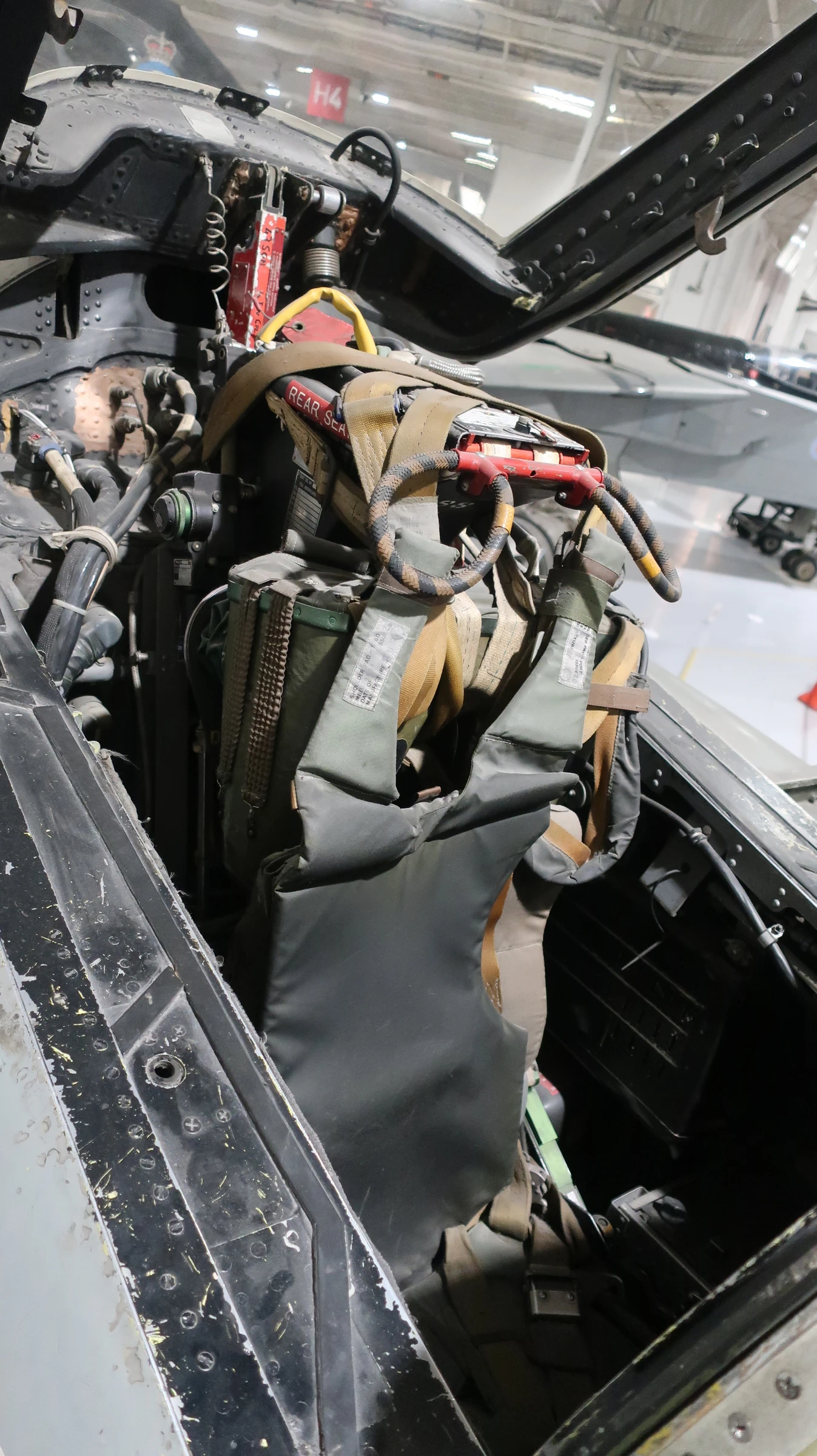 McDonnell Douglas Phantom FGR.2 (XV424)