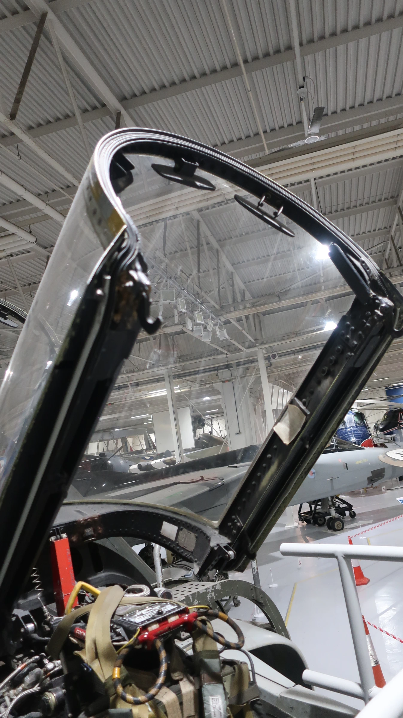 McDonnell Douglas Phantom FGR.2 (XV424)