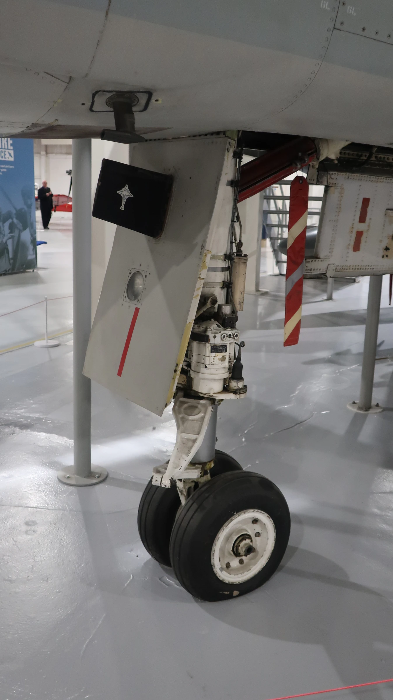 McDonnell Douglas Phantom FGR.2 (XV424)