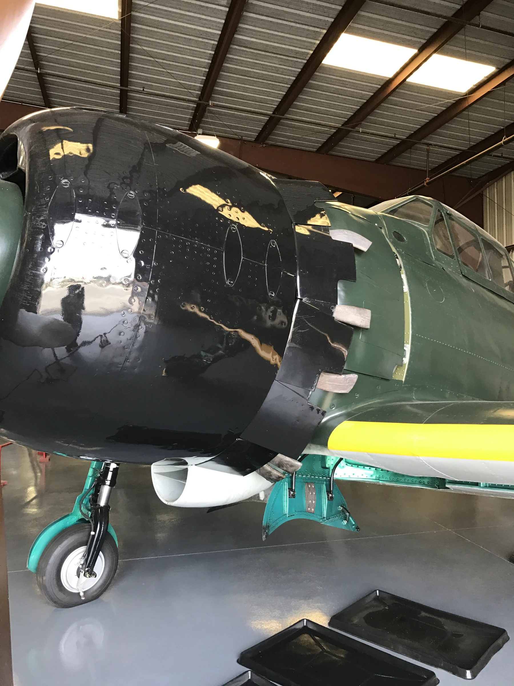 Mitsubishi A6M5 Zero