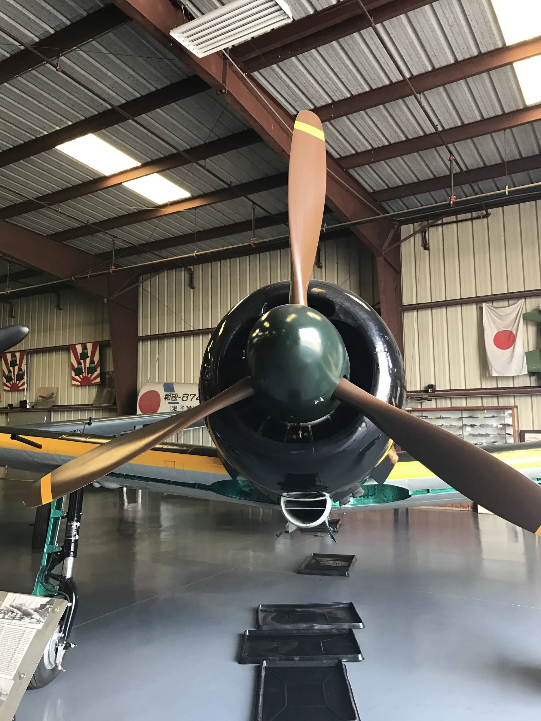 Mitsubishi A6M5 Zero