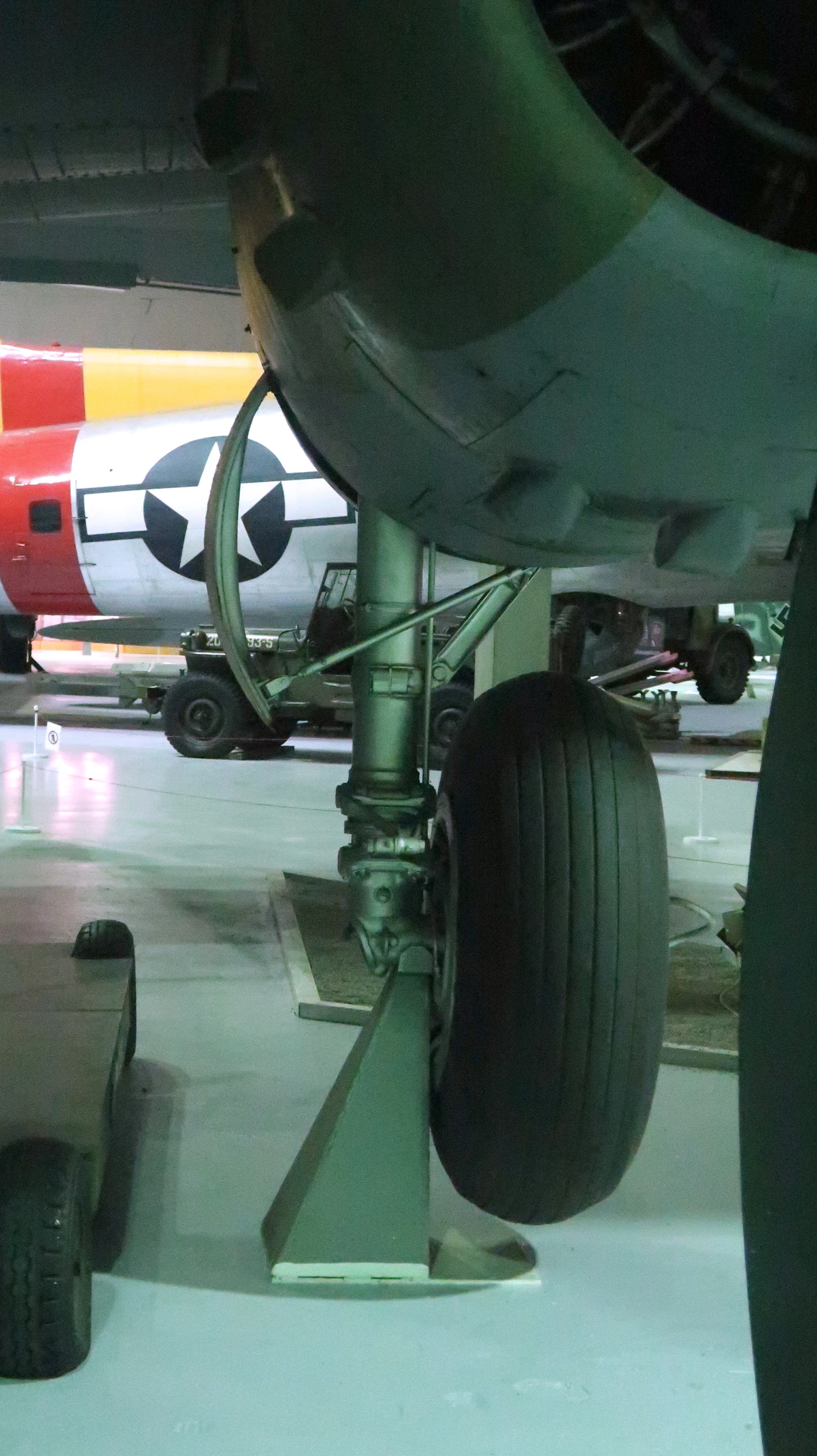 North American B 25J Mitchell (44 29366)