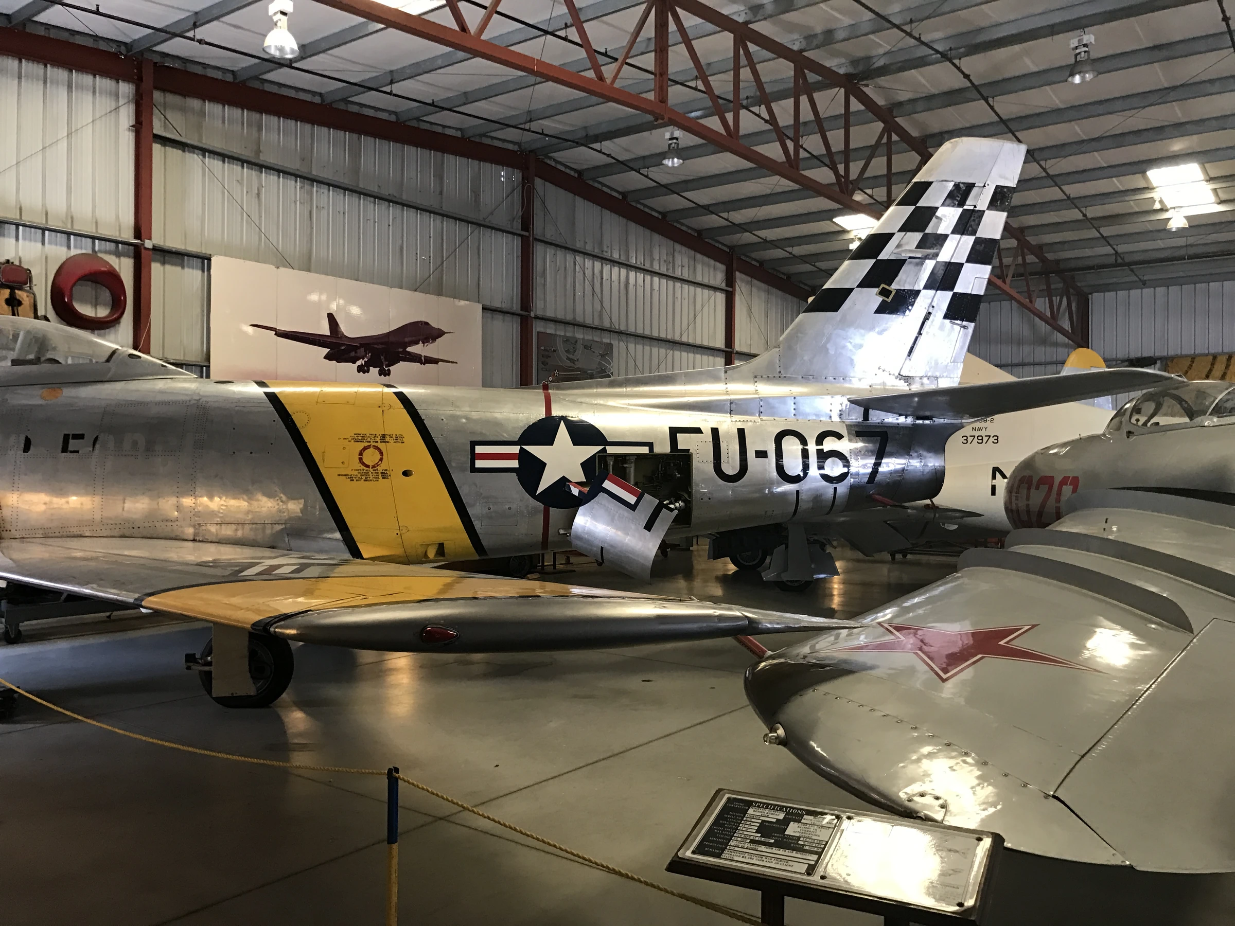 North American F 86F Sabre
