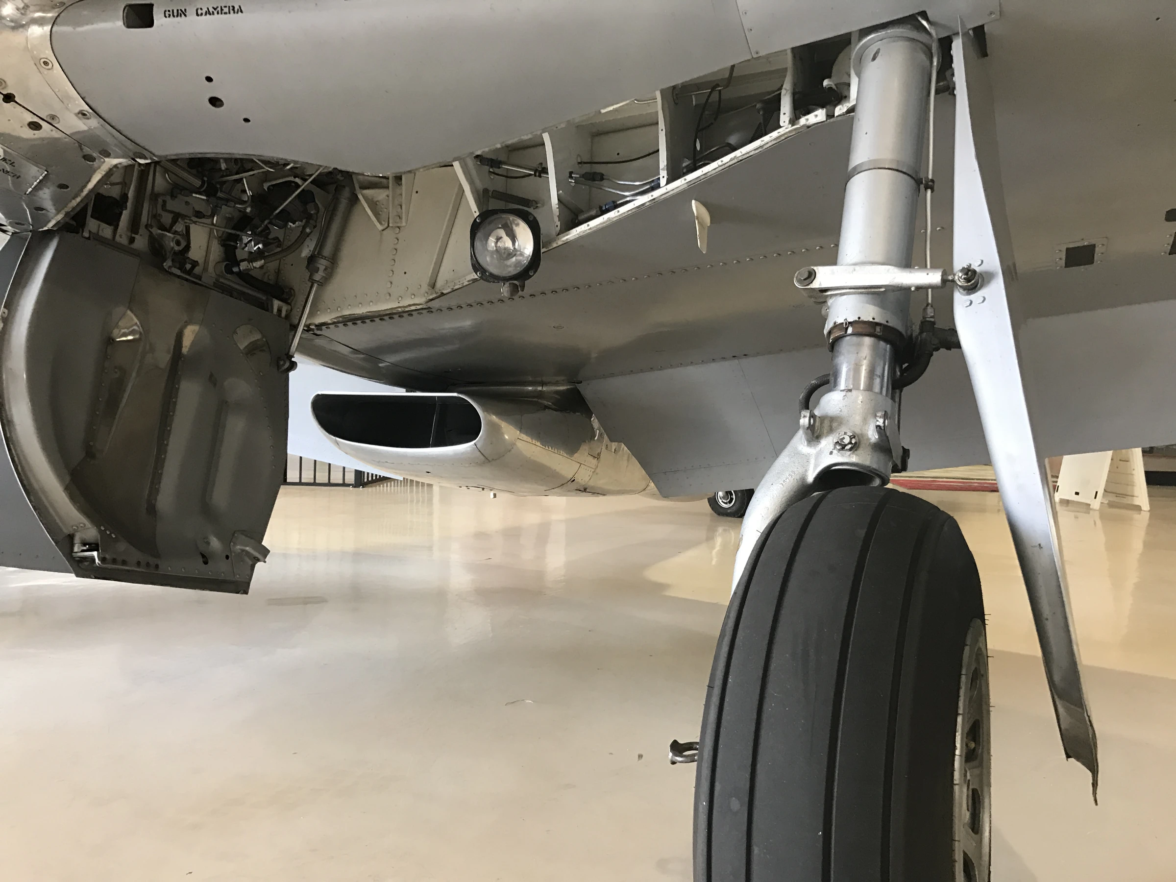 North American P 51D Mustang (124 48335)