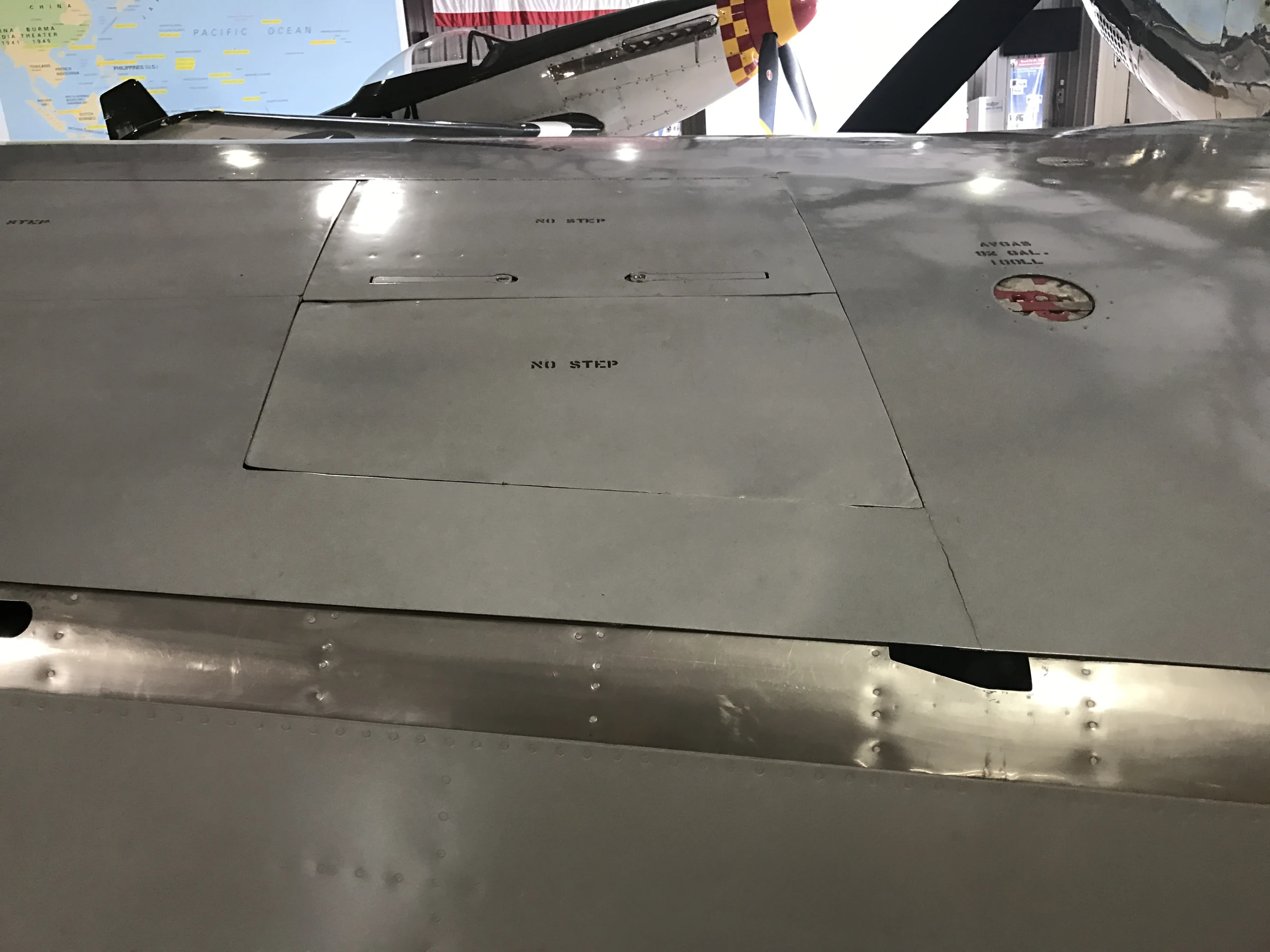 North American P 51D Mustang (124 48335)