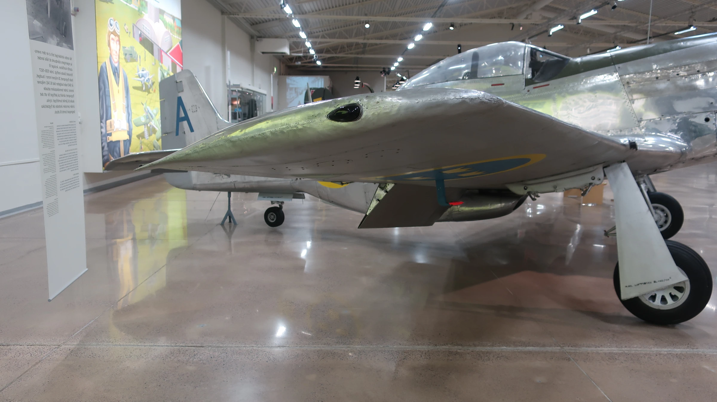 North American P 51D Mustang (J 26)