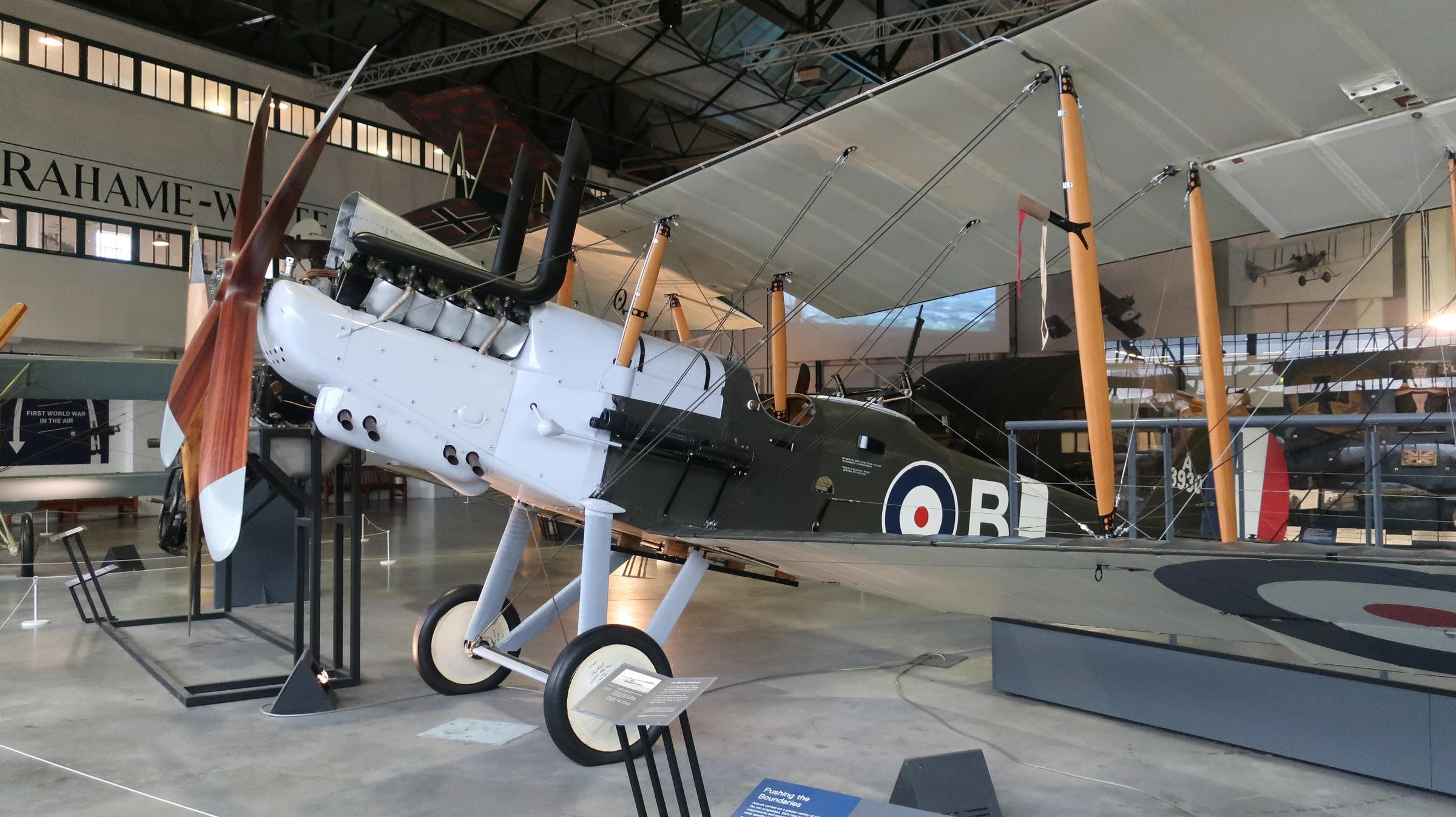 Royal Aircraft Factory RE.8 (replica)