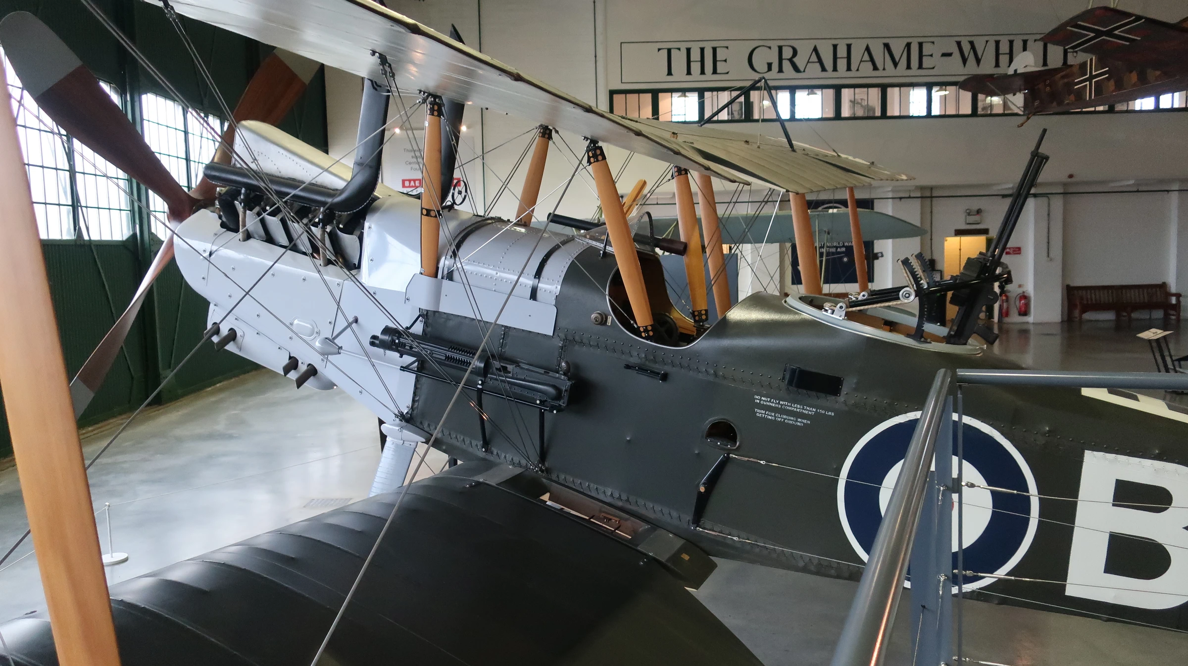 Royal Aircraft Factory RE.8 (replica)