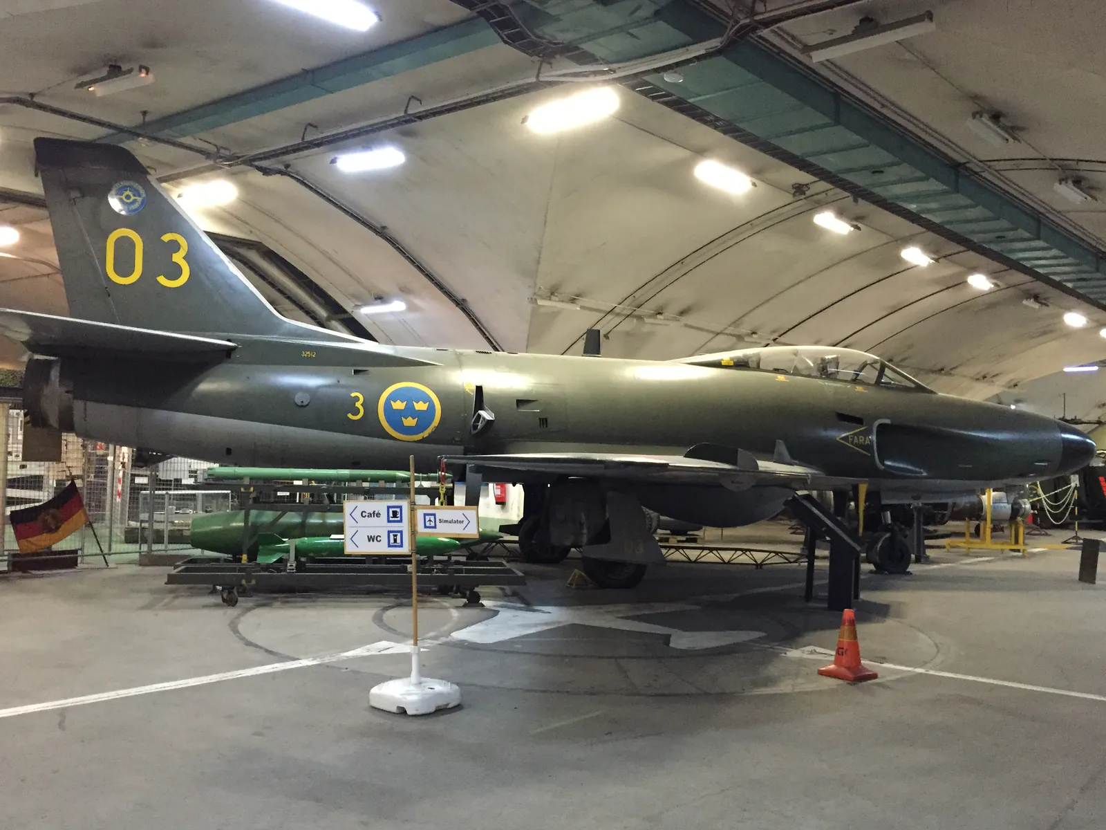 SAAB J32E Lansen Front