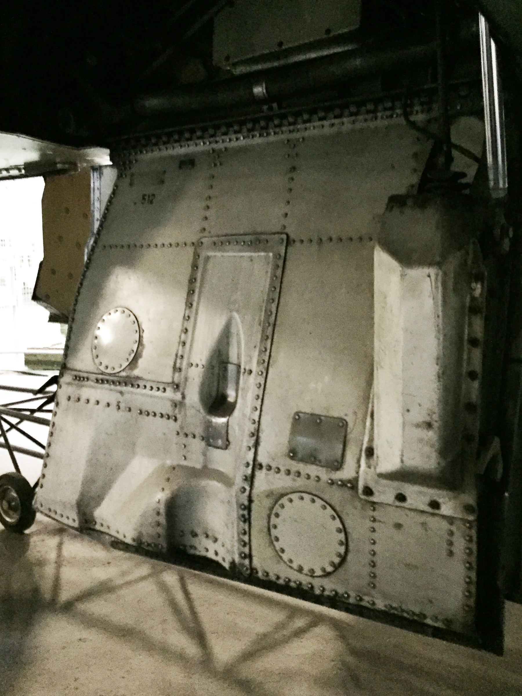 SAAB J32E Lansen Main gear