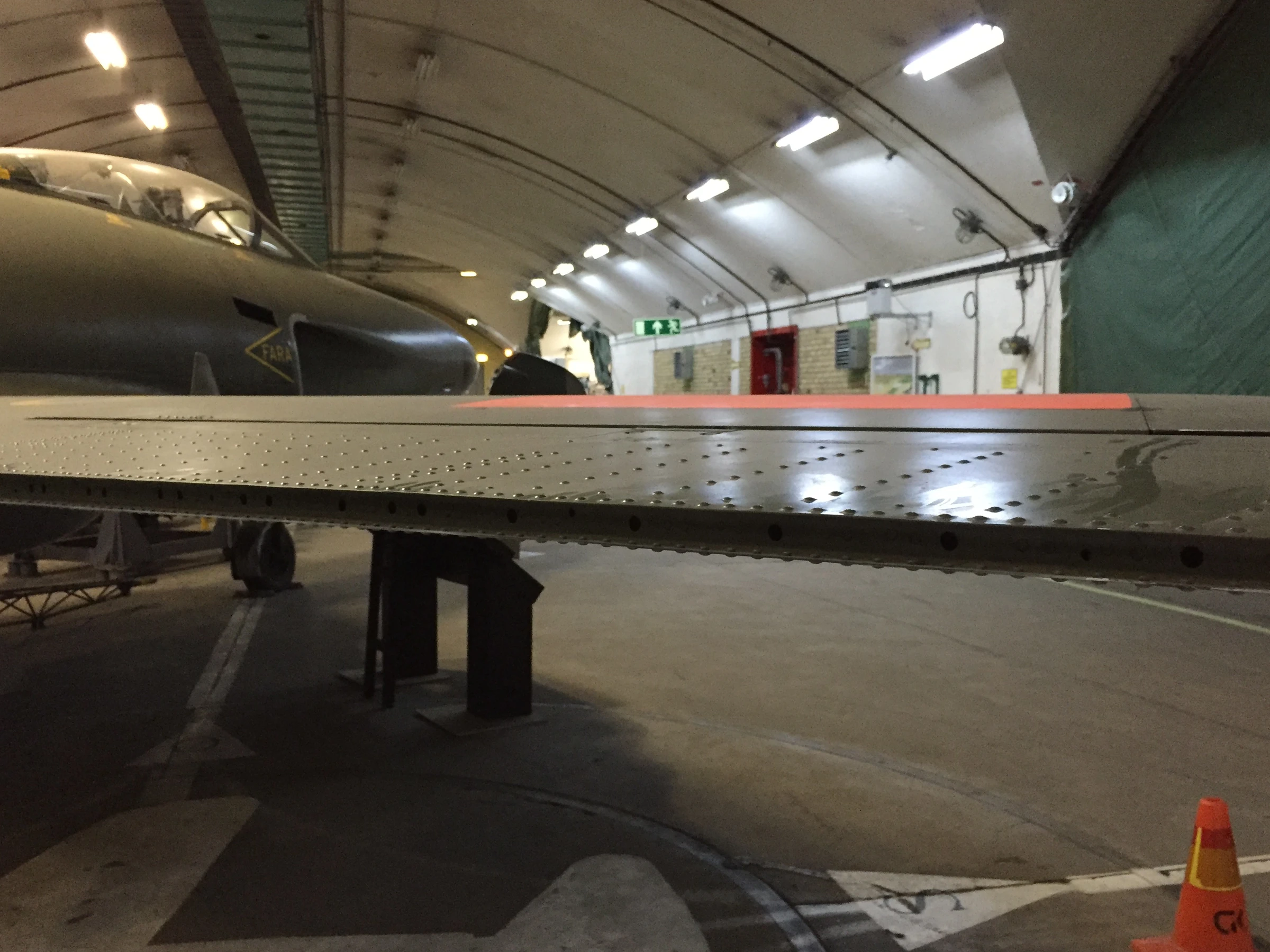 SAAB J32E Lansen Wings