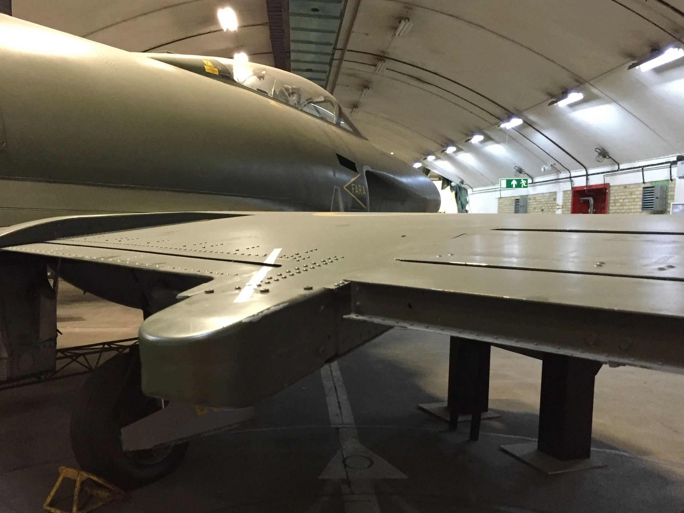 SAAB J32E Lansen Wings