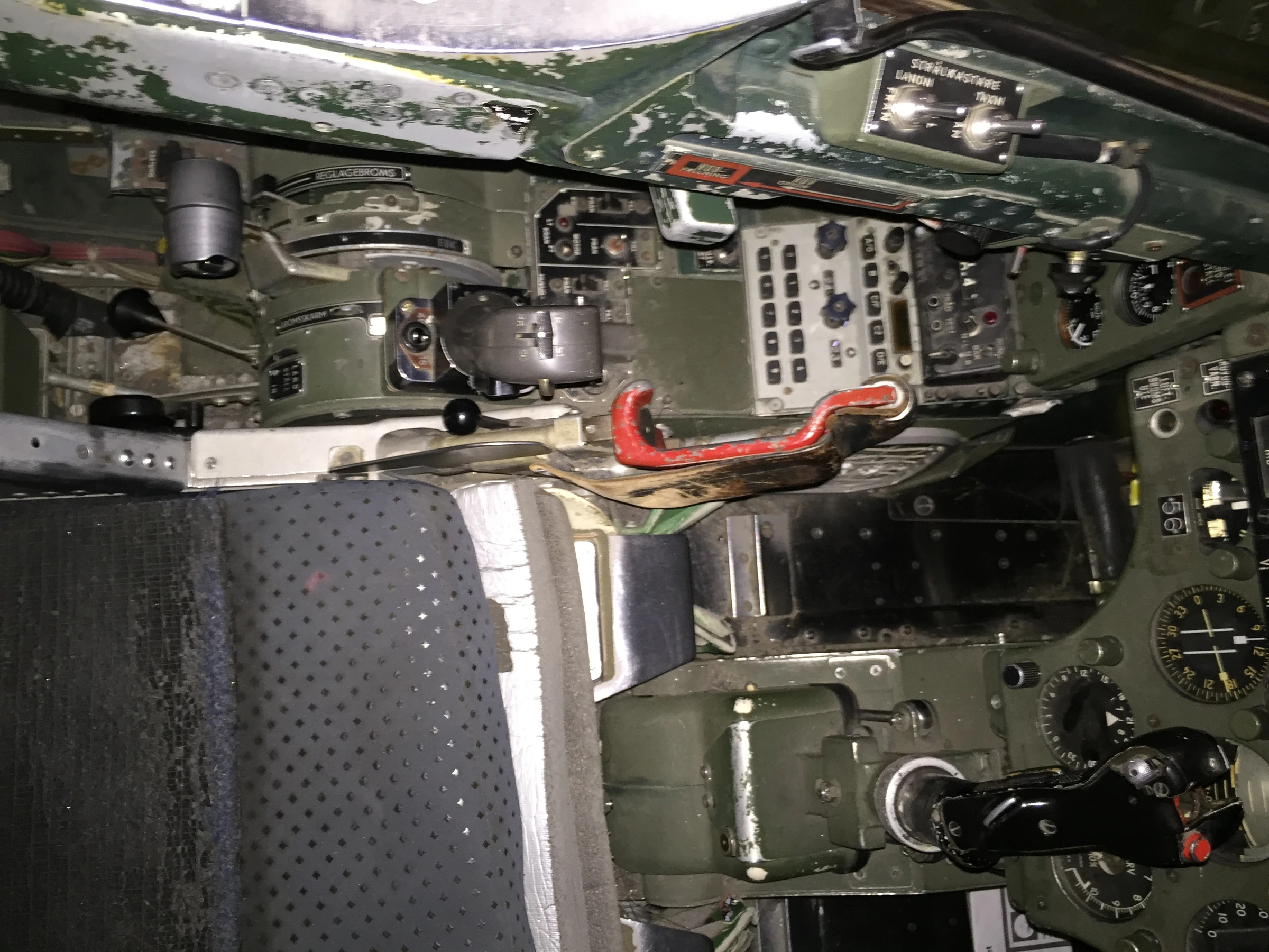 SAAB J35F Draken Cockpit