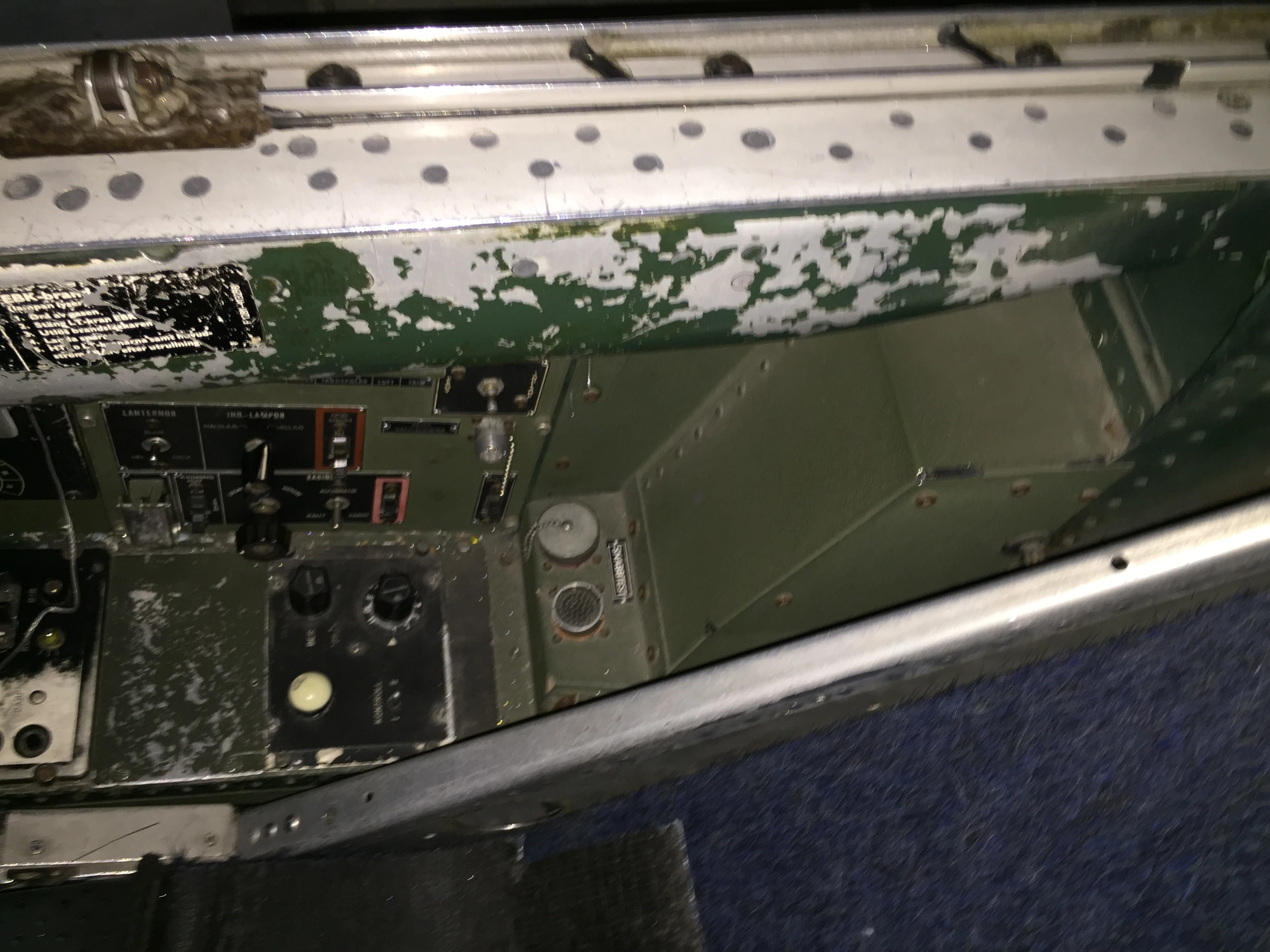 SAAB J35F Draken Cockpit