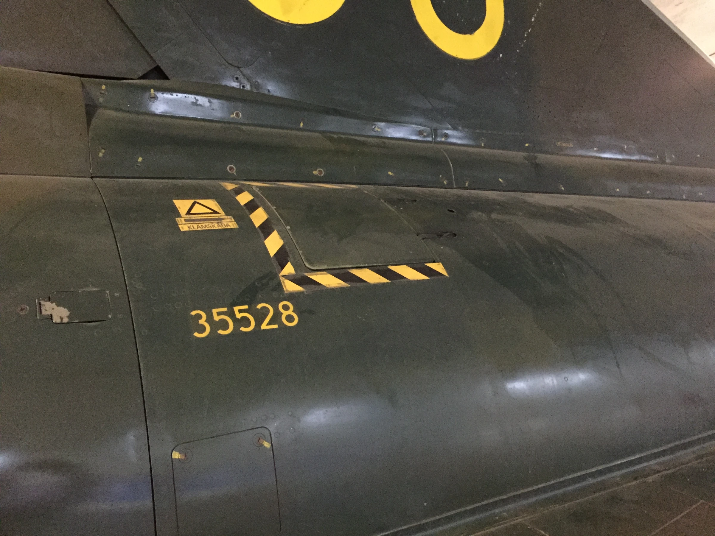 SAAB J35F Draken Fuselage