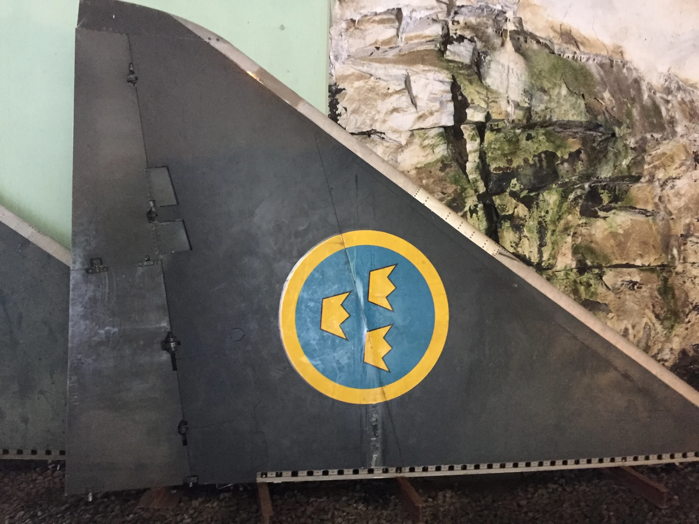 SAAB J35F Draken Wing