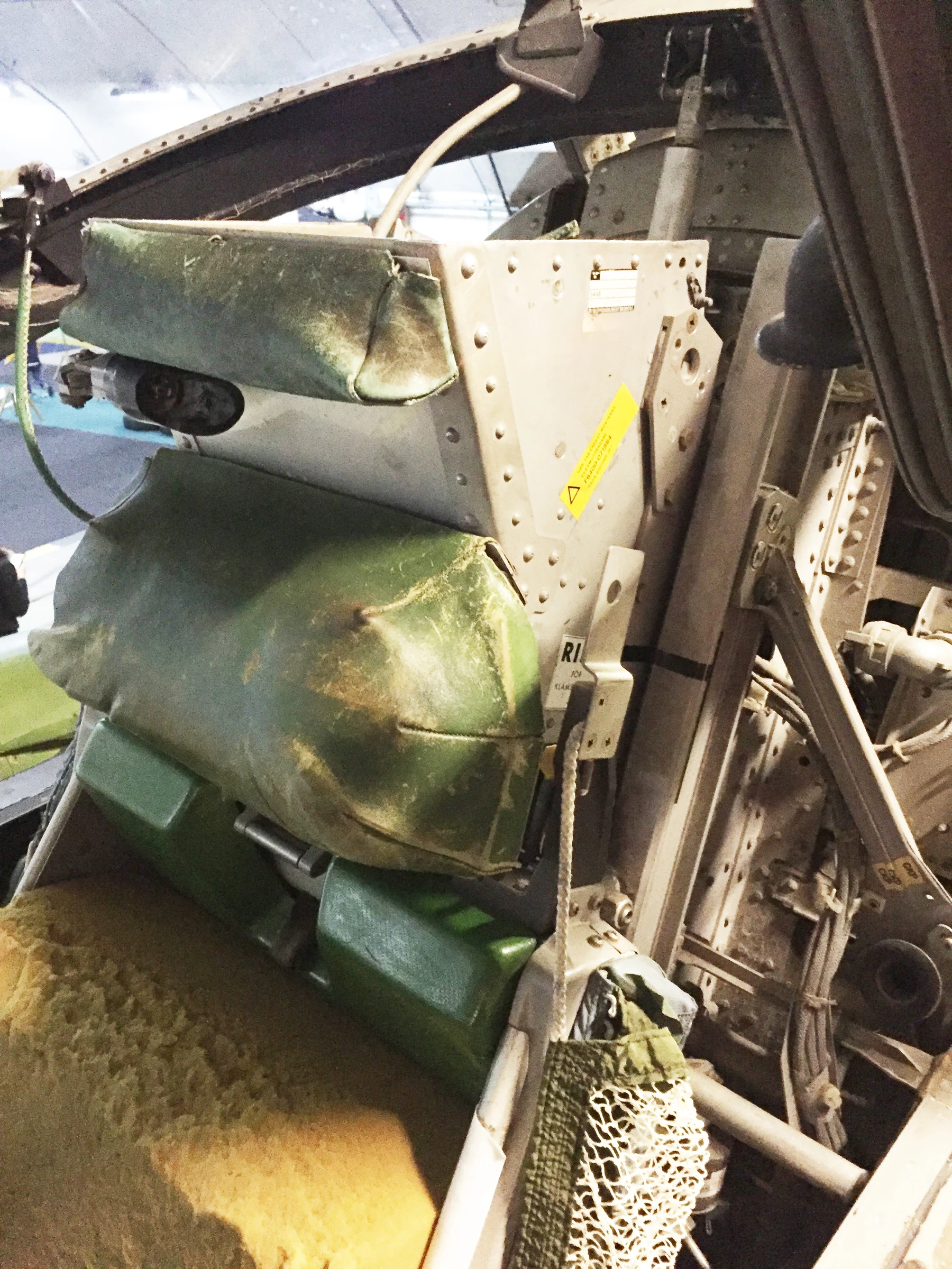 SAAB JA37 Viggen Cockpit