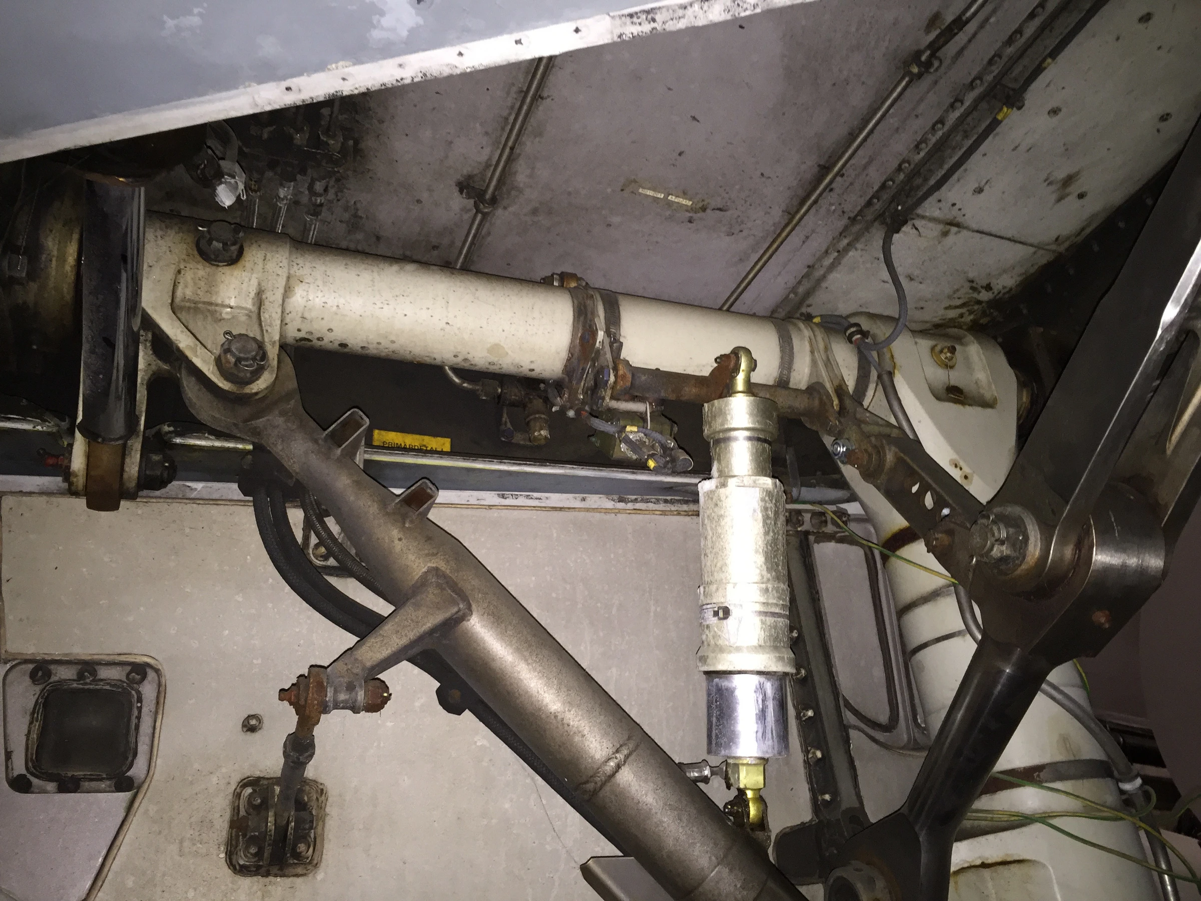 SAAB JA37 Viggen Main gear