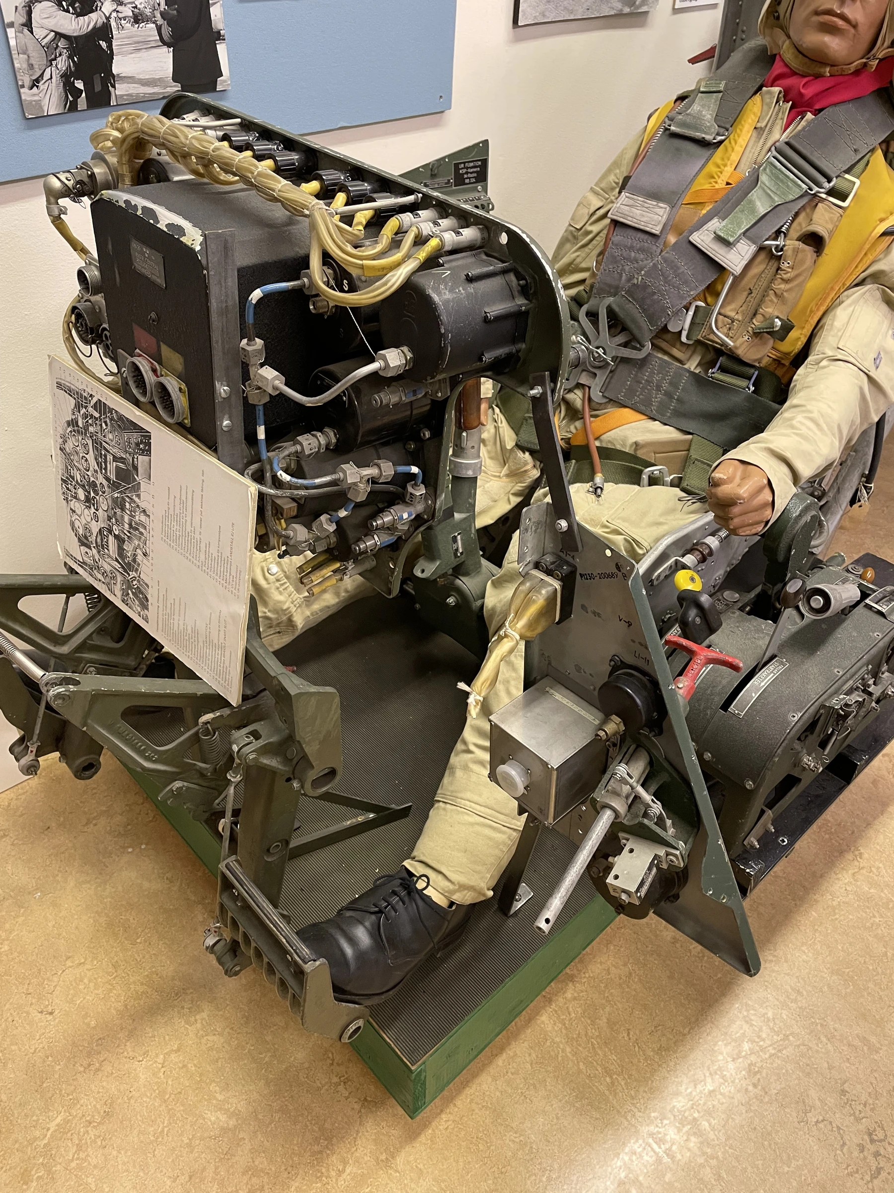 SAAB S 29C Tunnan (F11)