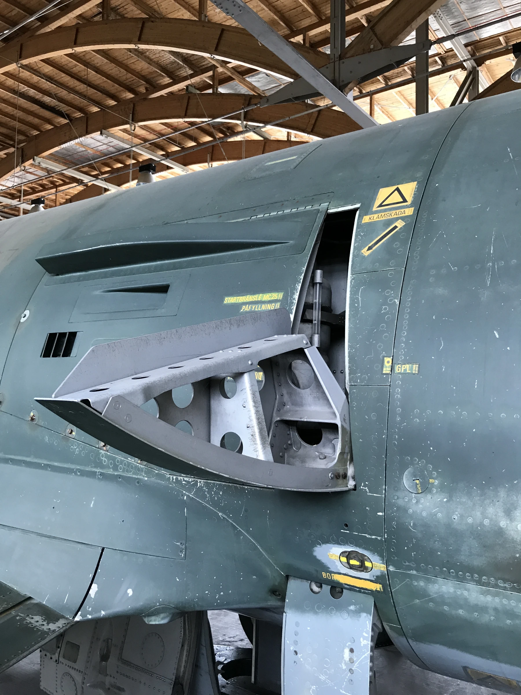 Saab J 32E Lansen (32612)