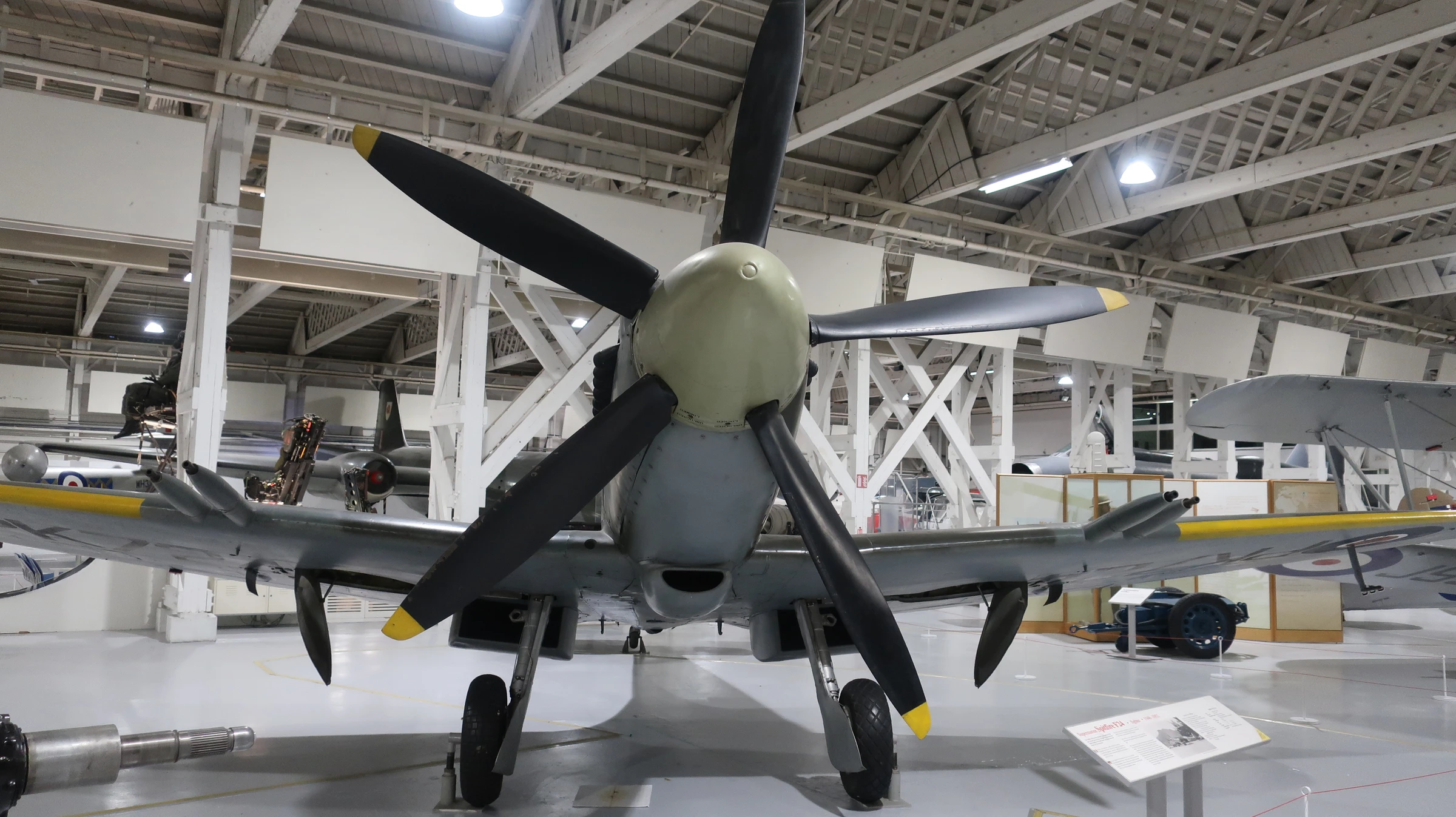 Supermarine Spitfire F.24