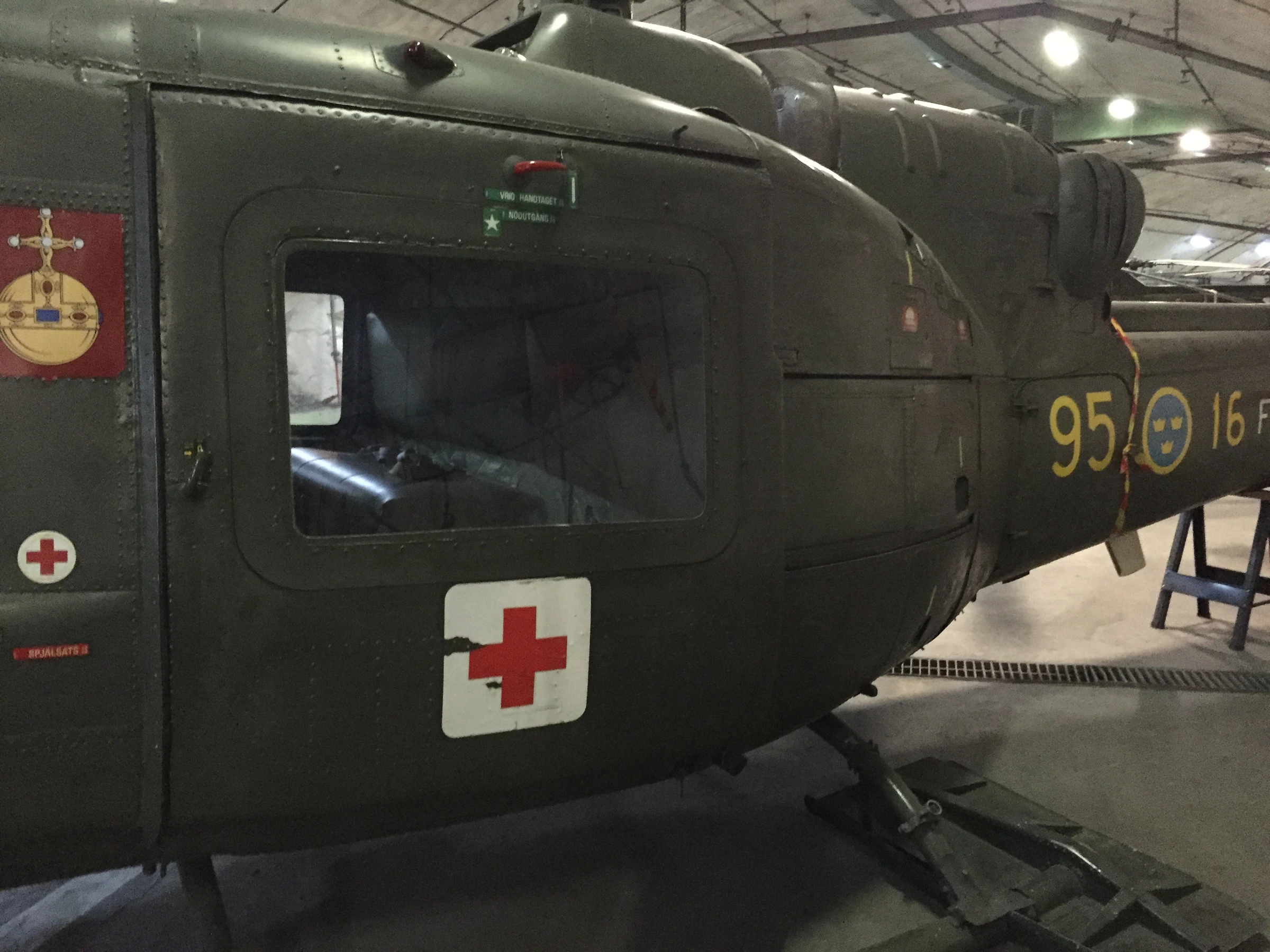 Augusta bell 204 hkp3b aeroseum