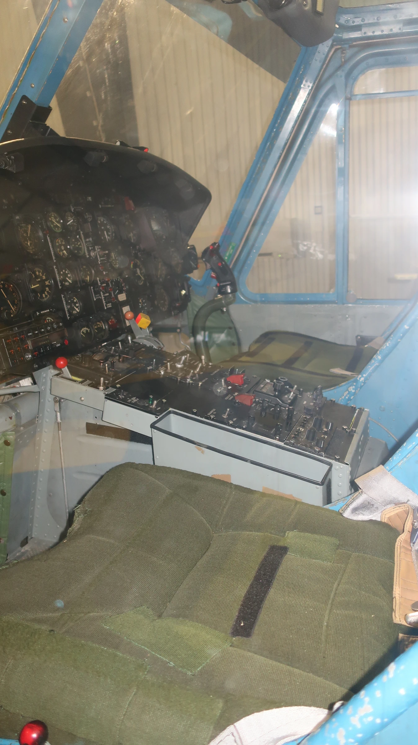 Augusta bell 204 hkp3b flygvapenmuseum