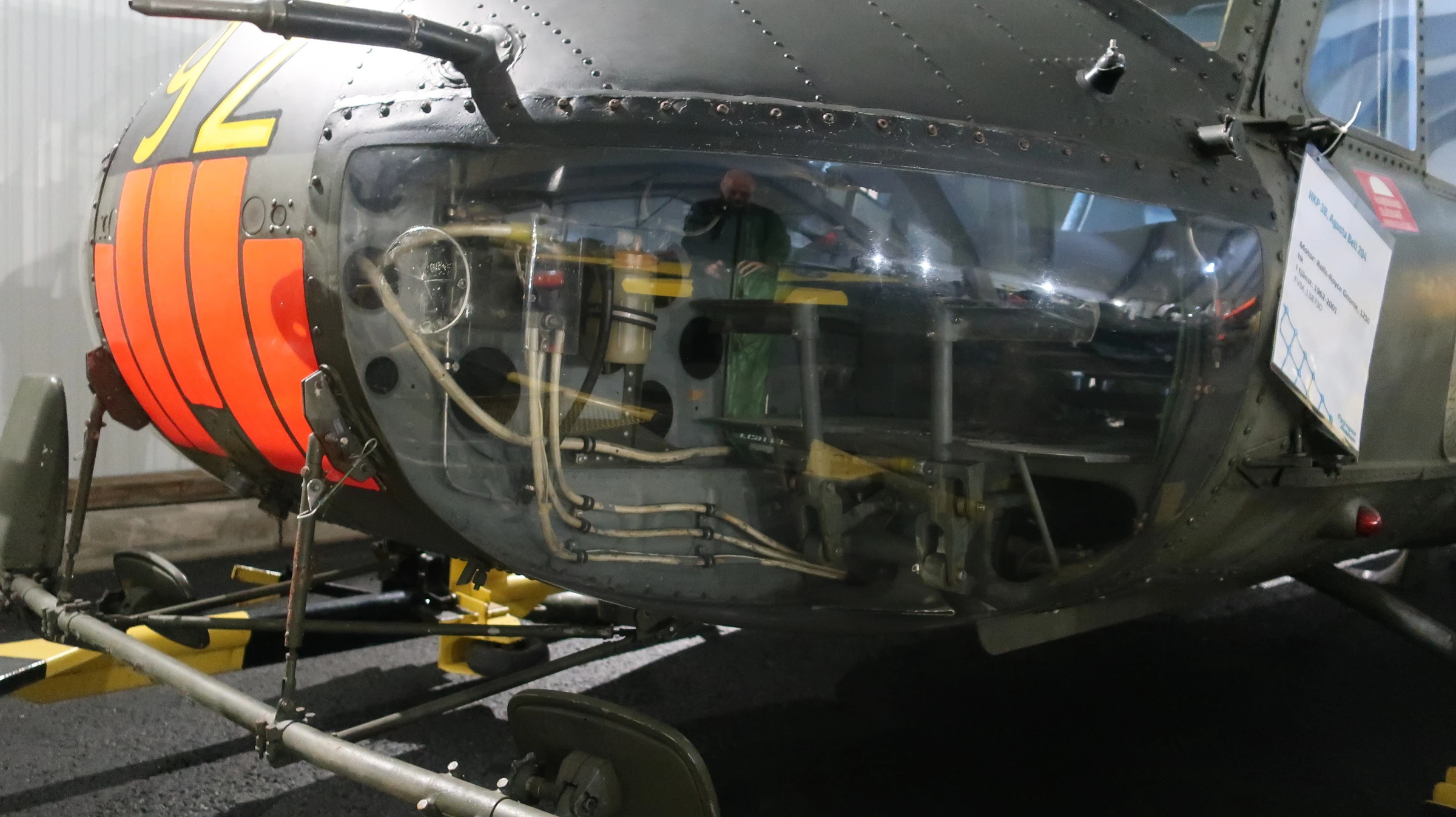 Augusta bell 204 hkp3b flygvapenmuseum