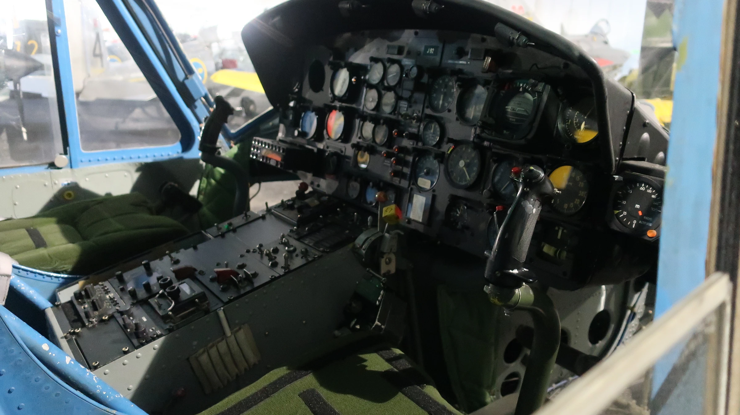 Augusta bell 204 hkp3b flygvapenmuseum